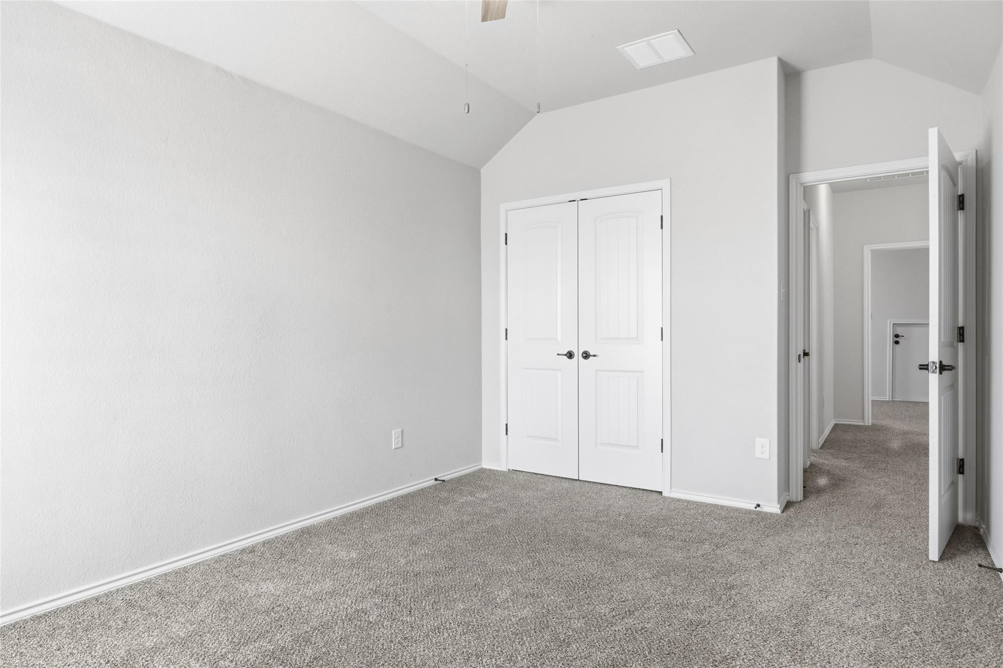 107 Finley St, Hutto, TX 78634