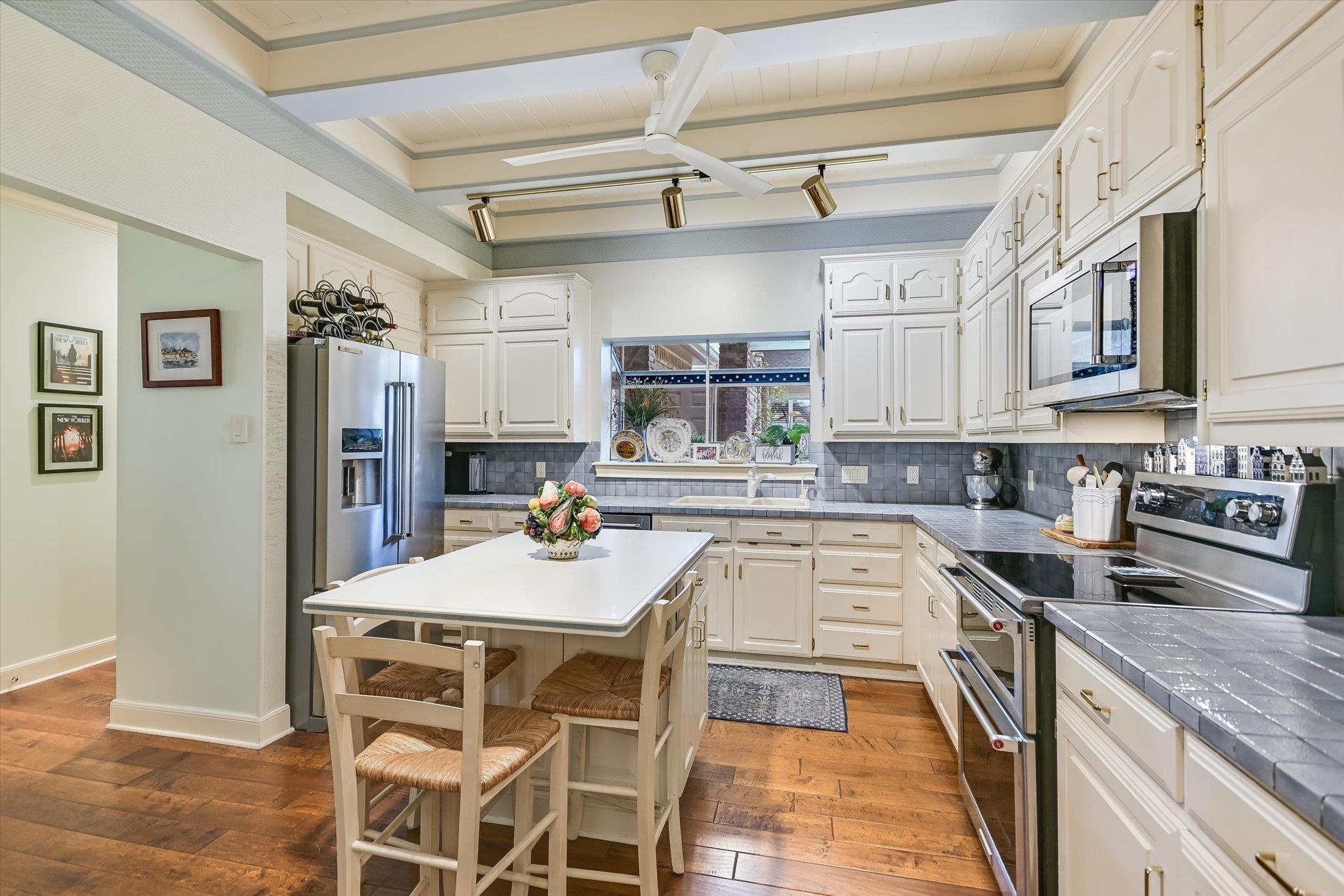 3907C Belmont Park Drive Belmont Park Drive Dr # C, Austin, TX 78746