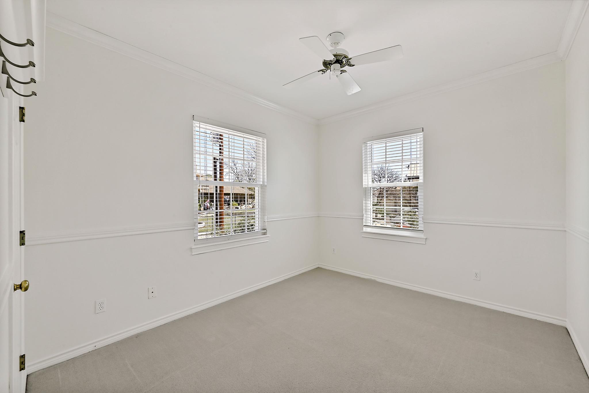 2210 Fredwoods Dr, Kingsland, TX 78639