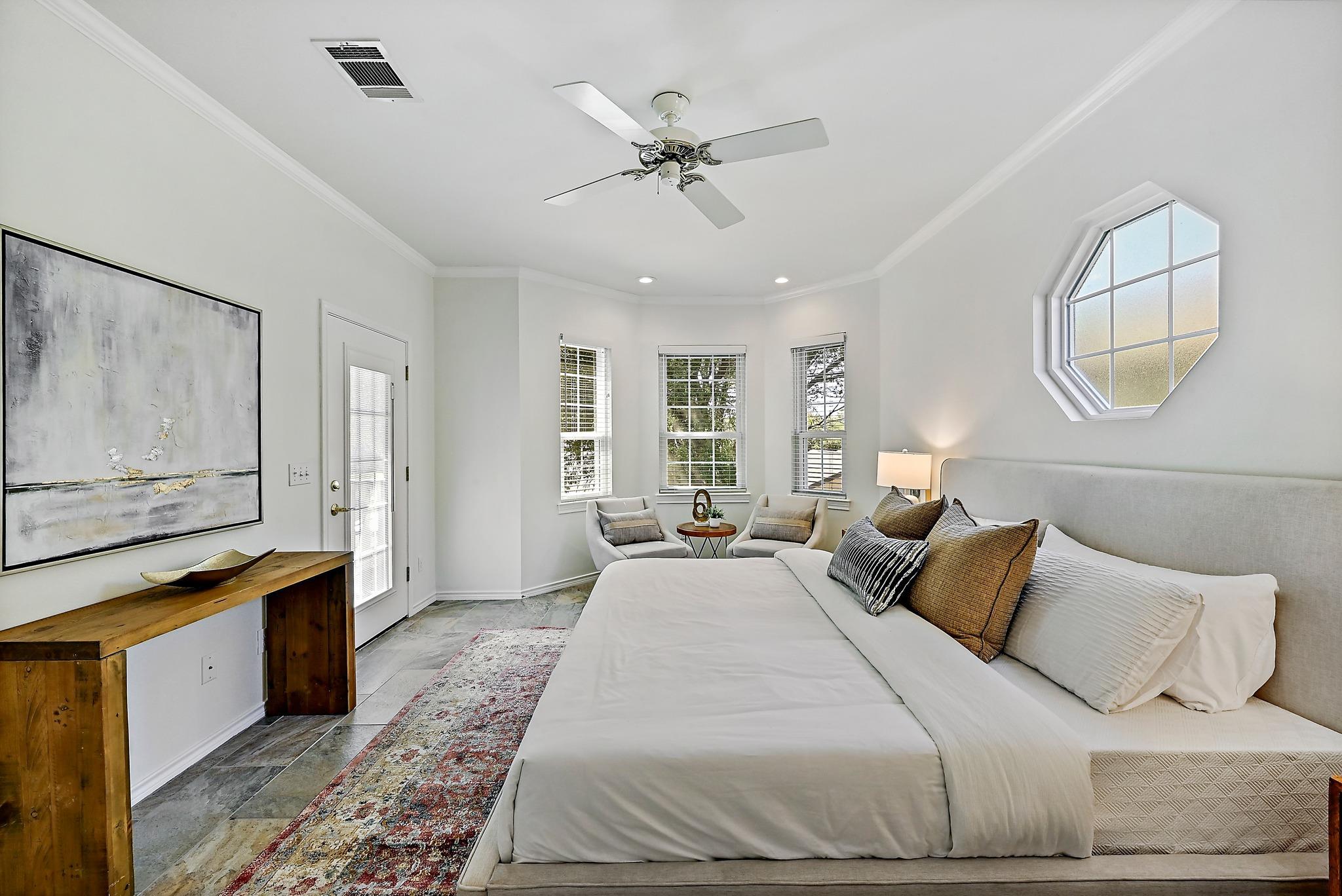 2210 Fredwoods Dr, Kingsland, TX 78639