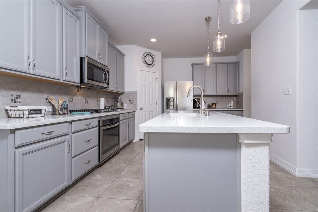 1217 Naranjo Dr, Georgetown, TX 78628