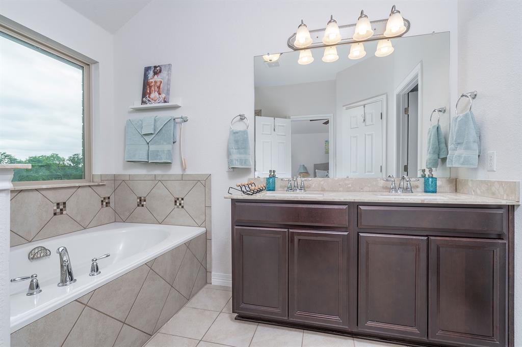 1217 Naranjo Dr, Georgetown, TX 78628