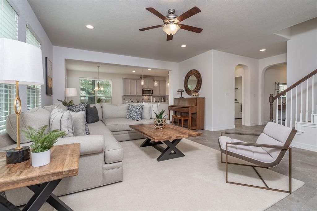 1217 Naranjo Dr, Georgetown, TX 78628