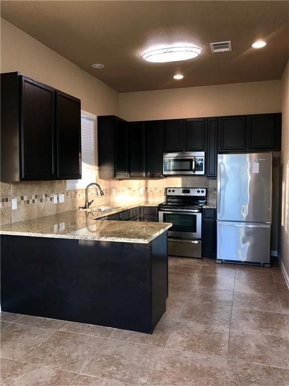 106 Pahala Ct # B, Bastrop, TX 78602