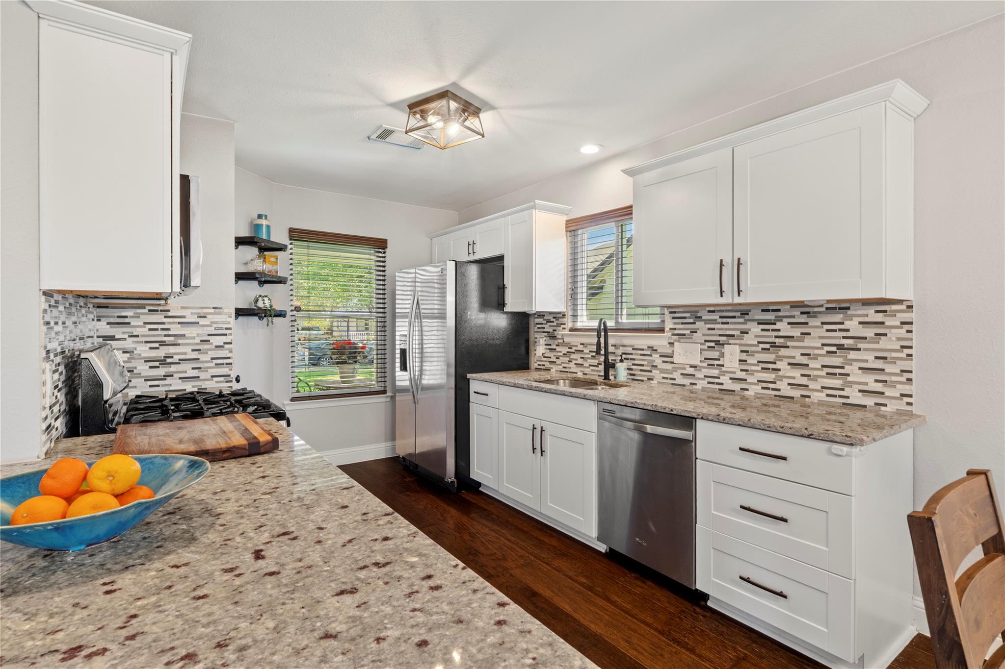 9306 Curlew Dr, Austin, TX 78748