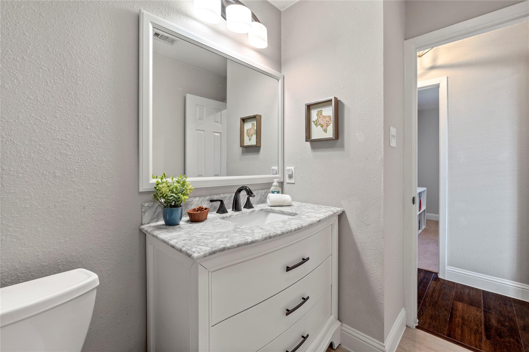 9306 Curlew Dr, Austin, TX 78748