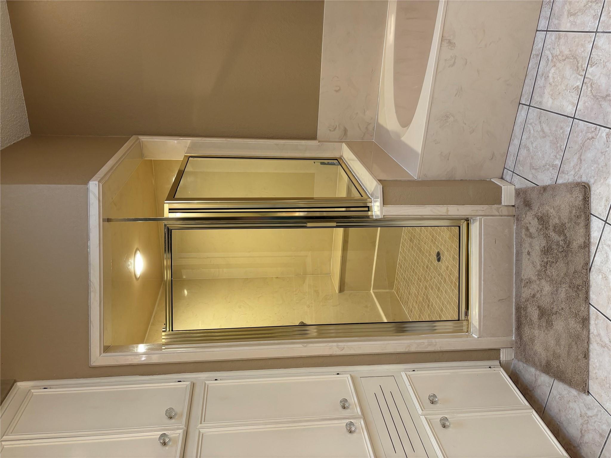 10904 Legends Ln, Austin, TX 78747