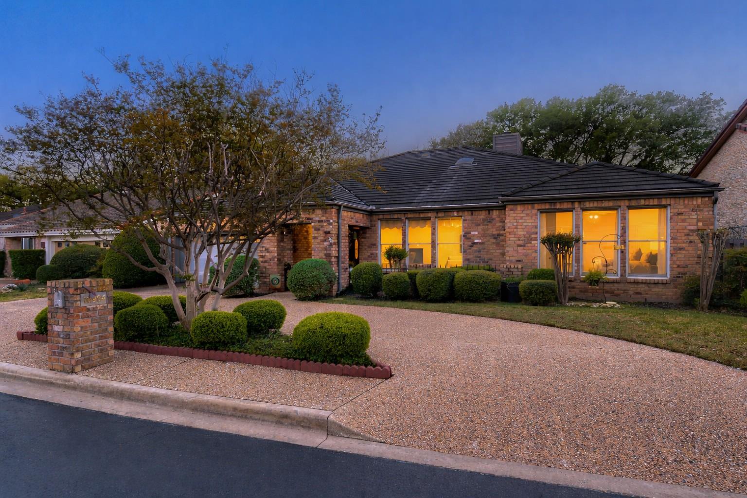 10904 Legends Ln, Austin, TX 78747