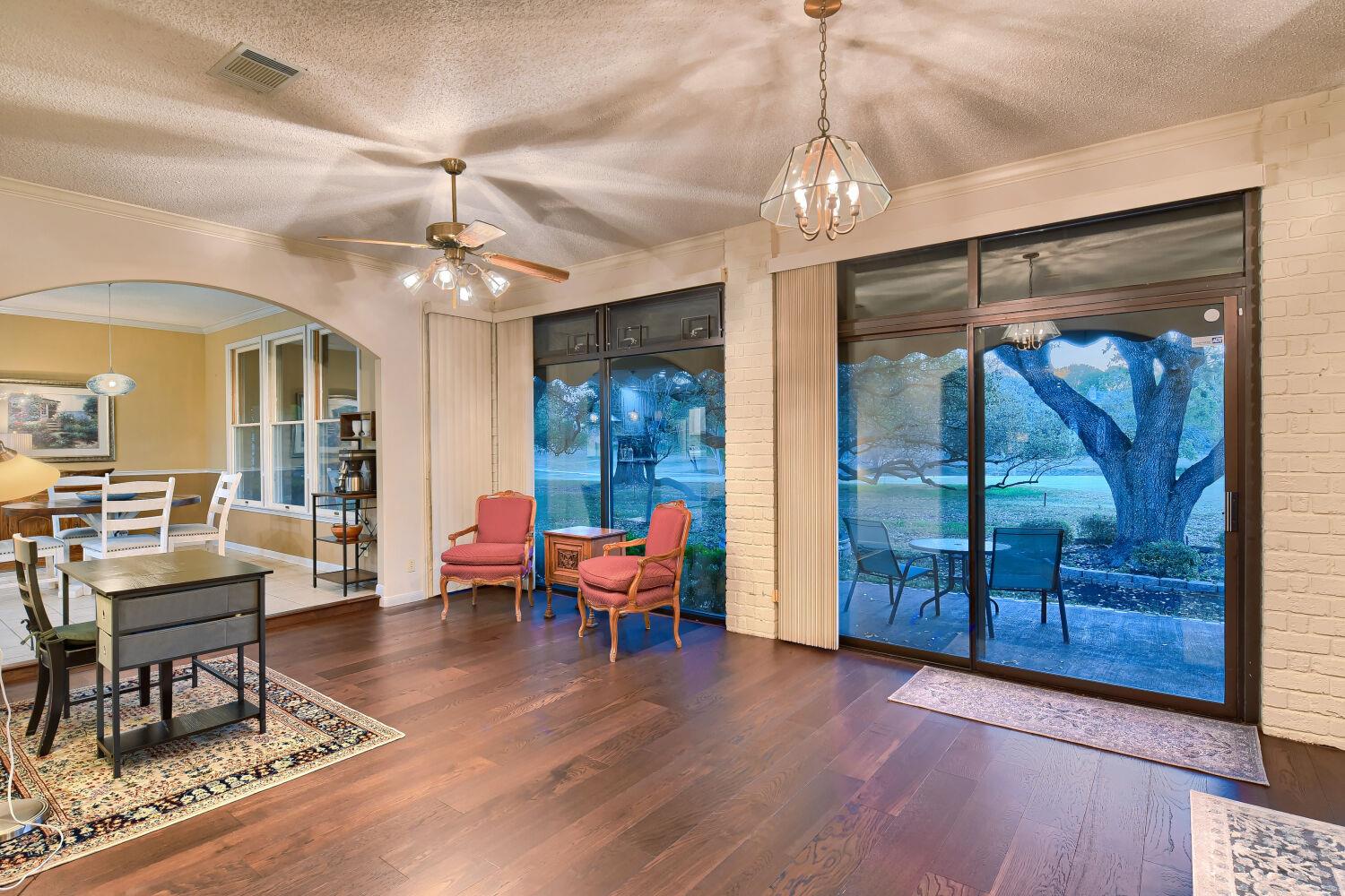 10904 Legends Ln, Austin, TX 78747