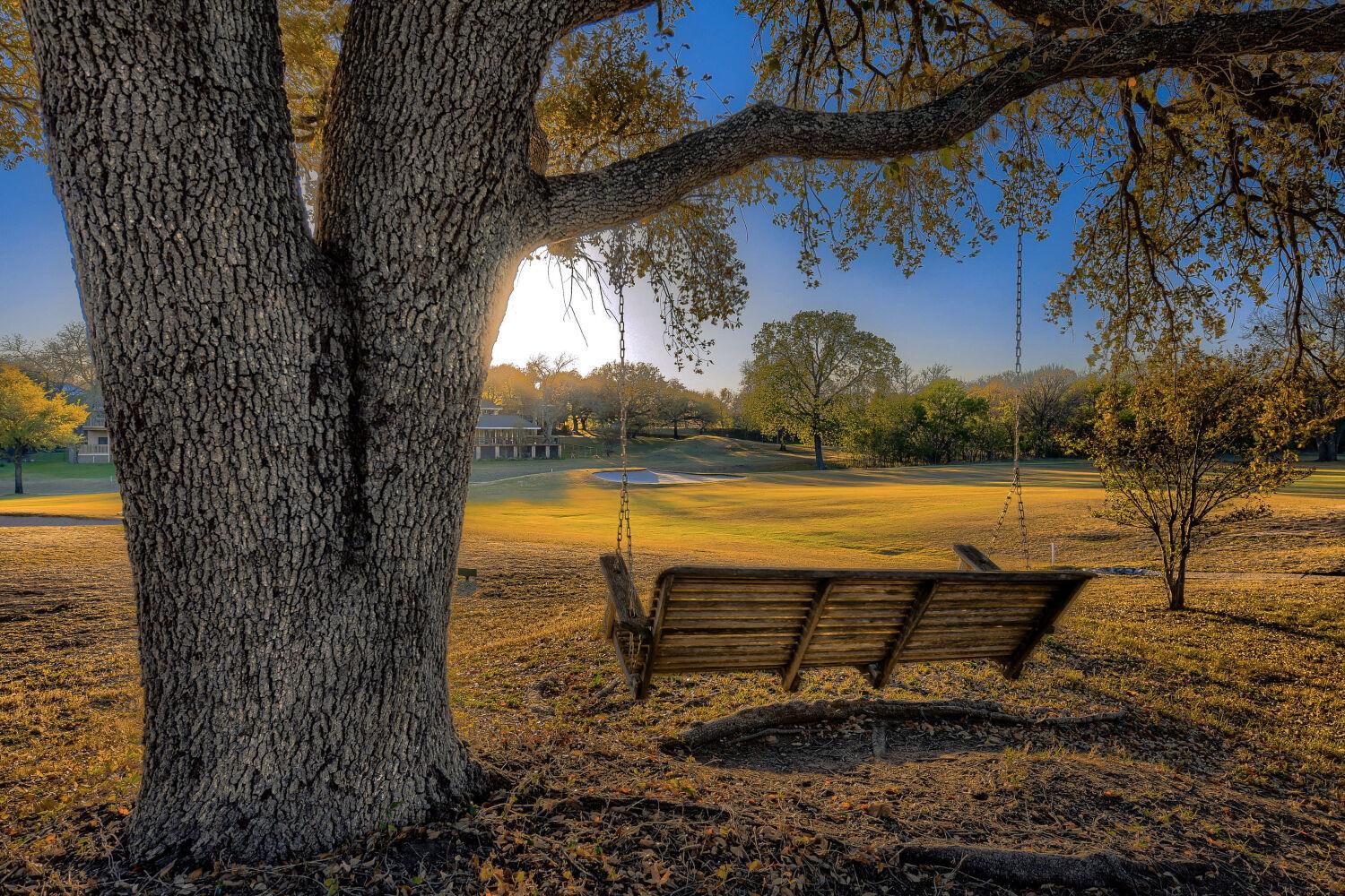 10904 Legends Ln, Austin, TX 78747