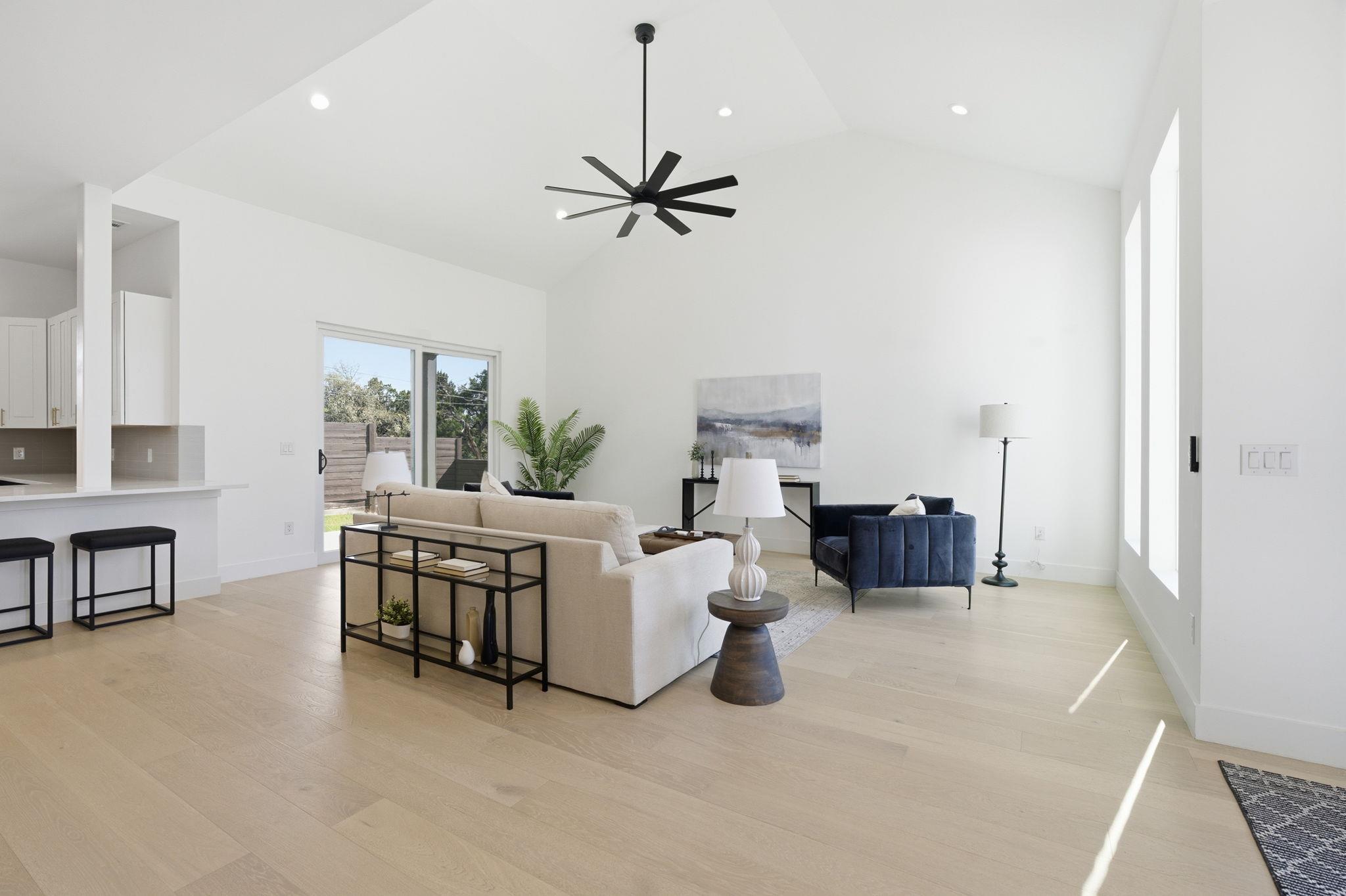 400 Post Road Dr, Austin, TX 78704