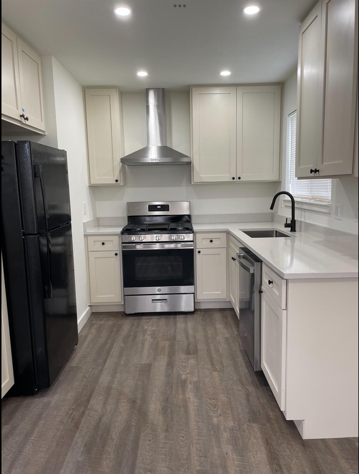 1700 Garden Villa Dr, Georgetown, TX 78628