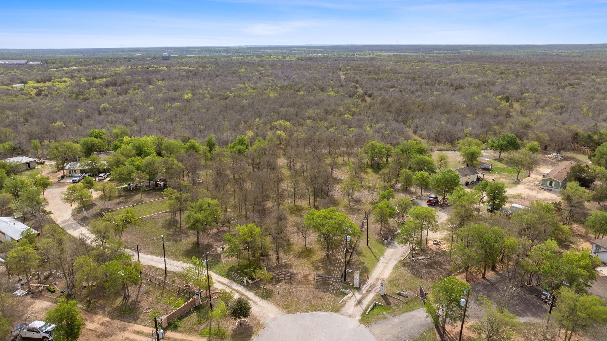115 Pena Ct, Del Valle, TX 78617