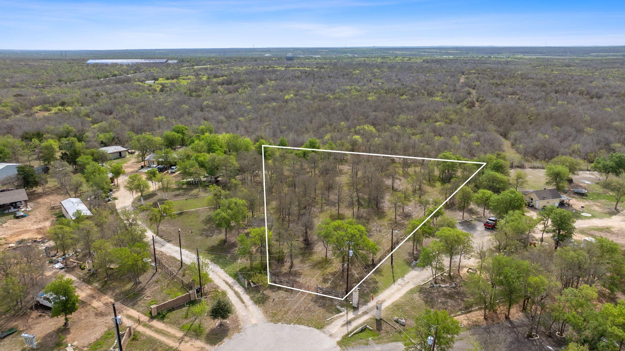 115 Pena Ct, Del Valle, TX 78617