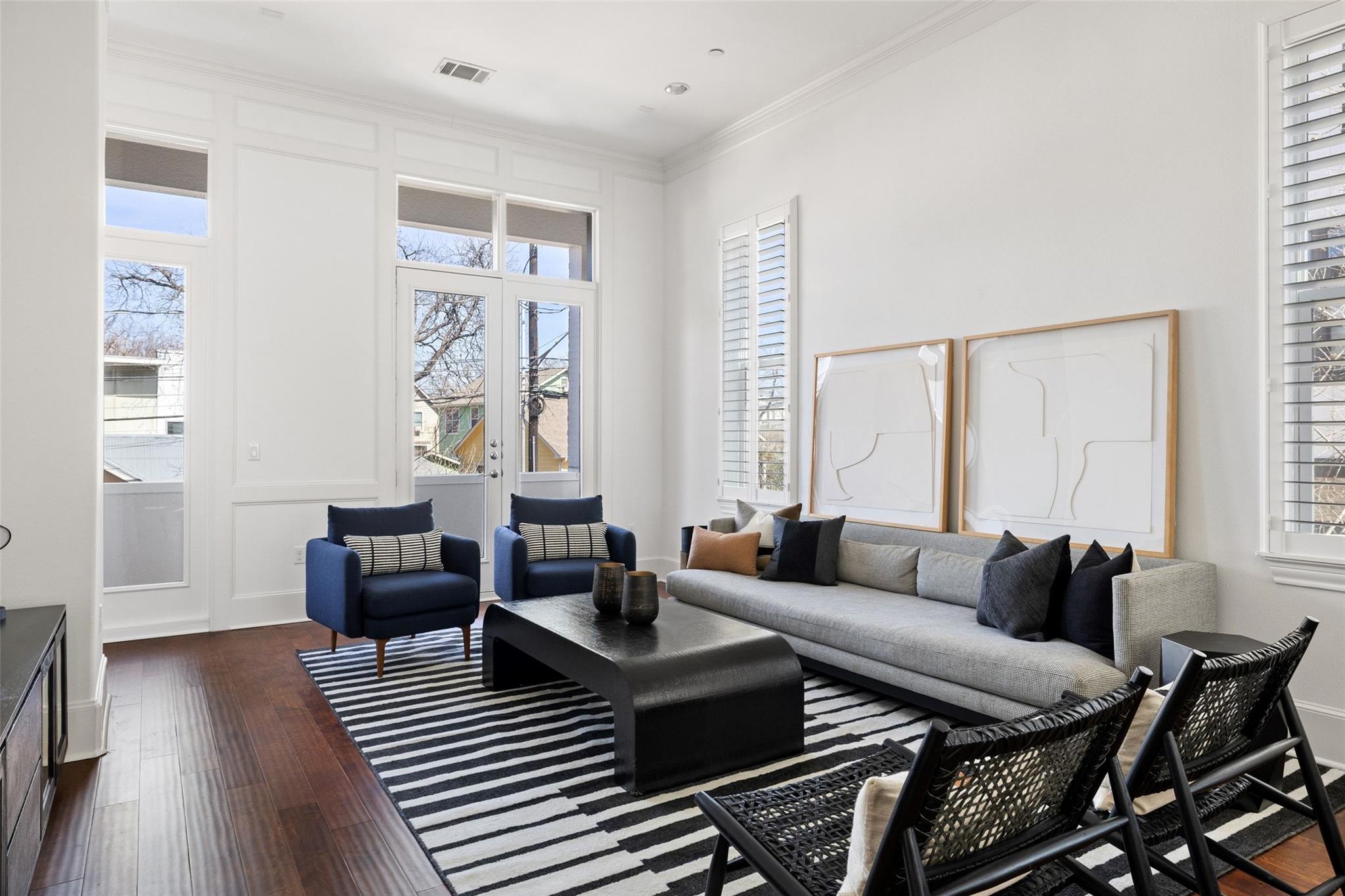 1023 Juniper St, Austin, TX 78702