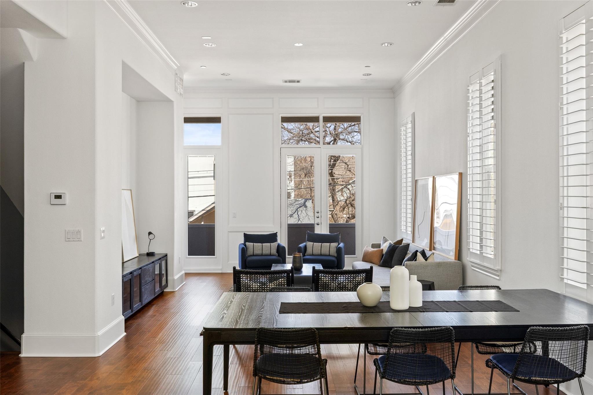 1023 Juniper St, Austin, TX 78702