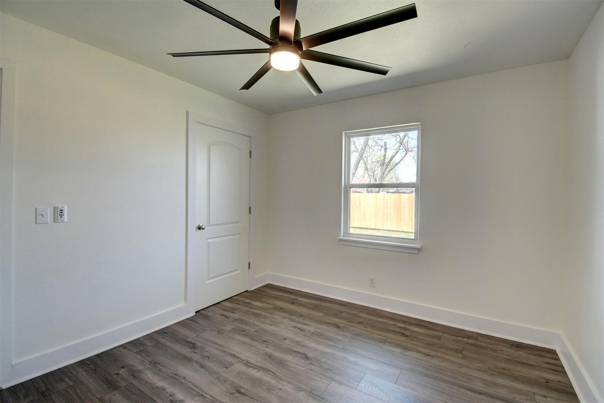 1106 Spring St, Bastrop, TX 78602