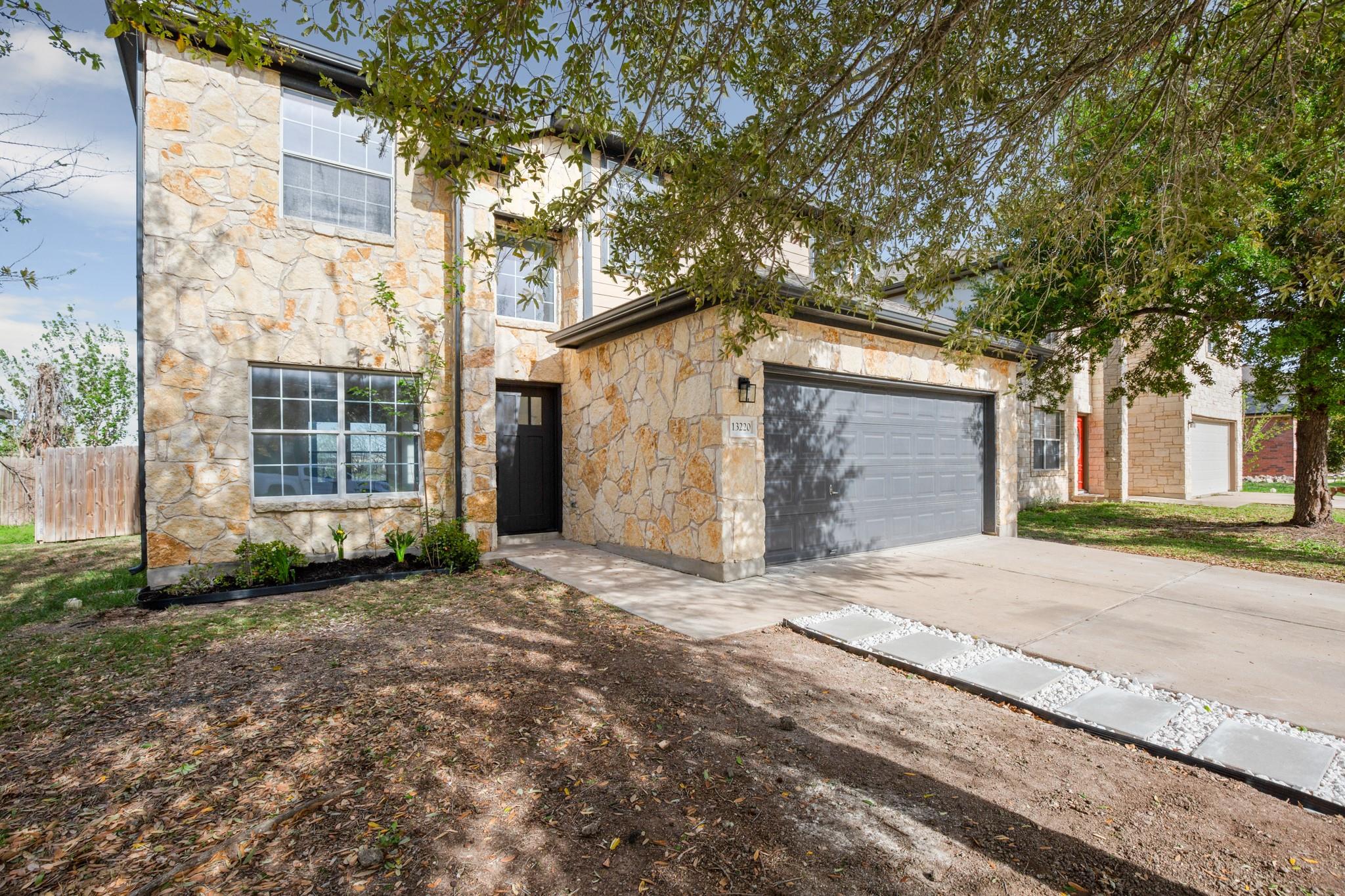 13220 Constellation Dr, Manor, TX 78653