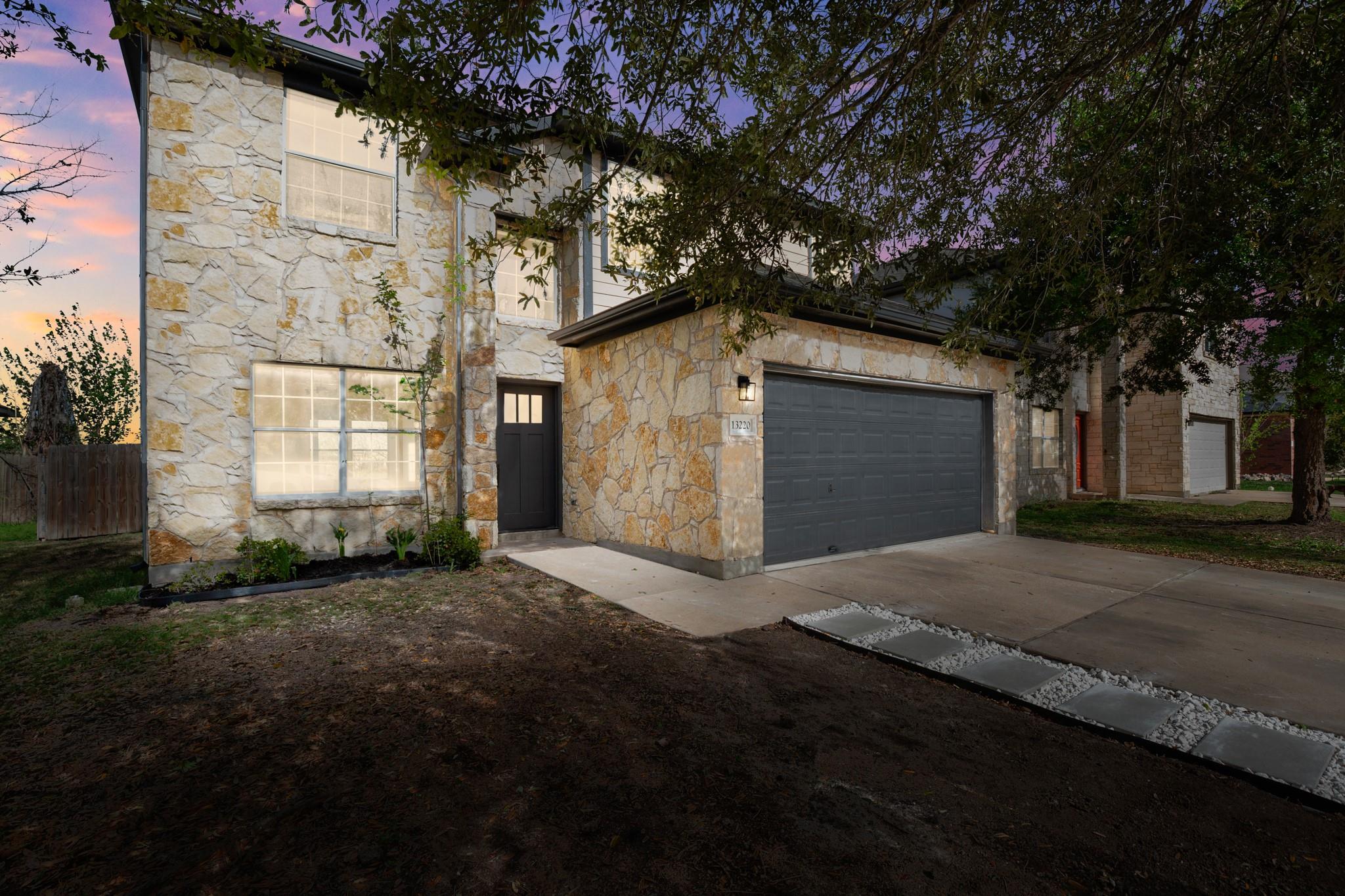 13220 Constellation Dr, Manor, TX 78653