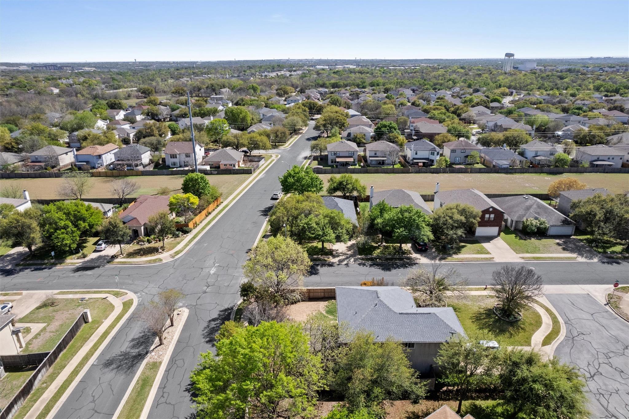 1301 Sheltie Ln, Round Rock, TX 78664