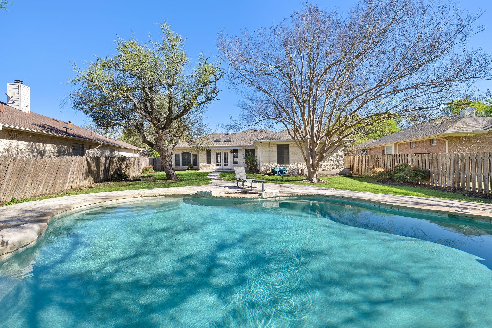10009 Liriope Cv, Austin, TX 78750