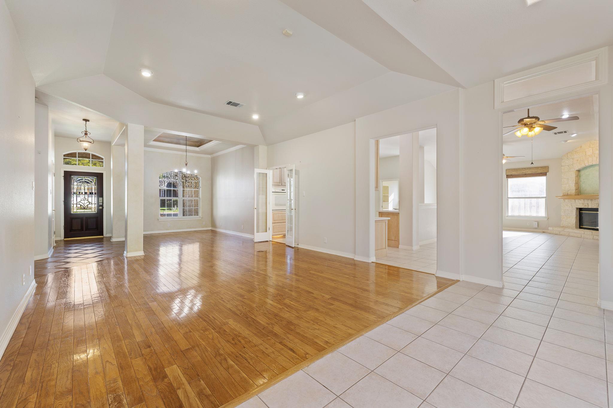 10009 Liriope Cv, Austin, TX 78750