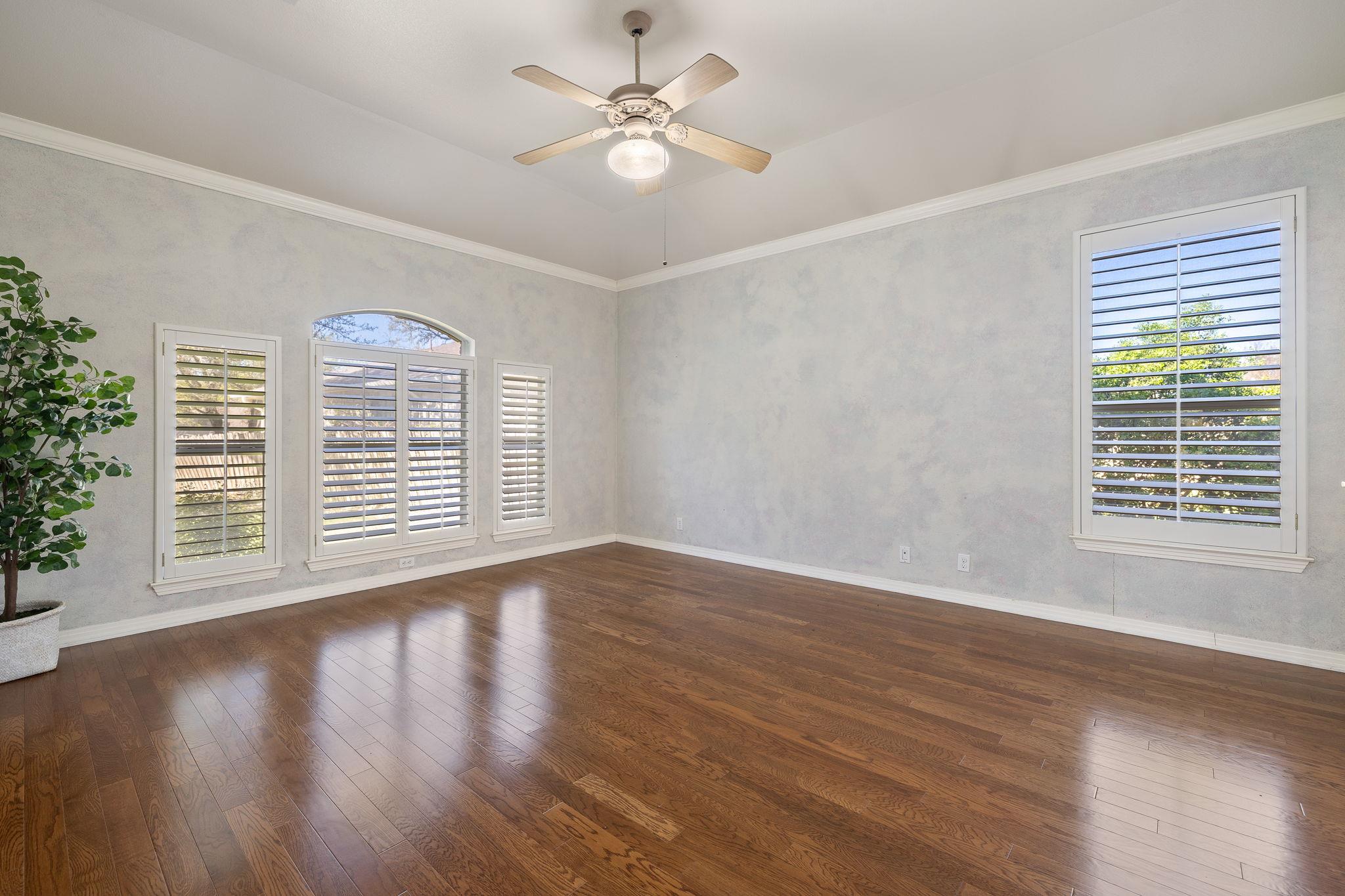 10009 Liriope Cv, Austin, TX 78750