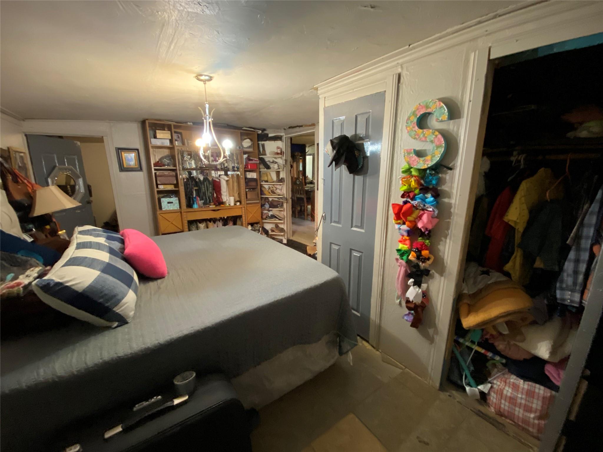 605 Osprey Dr, Leander, TX 78641