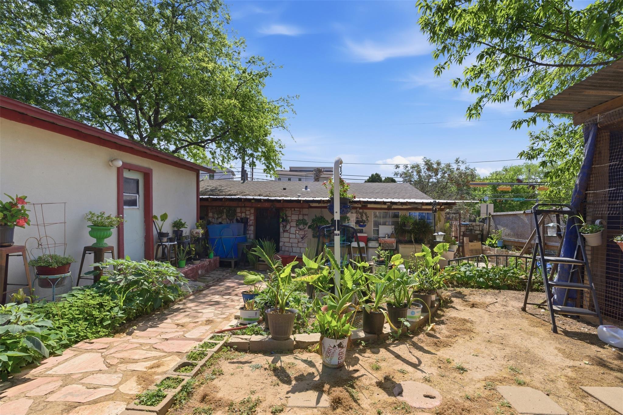 2900 Webberville Rd, Austin, TX 78702