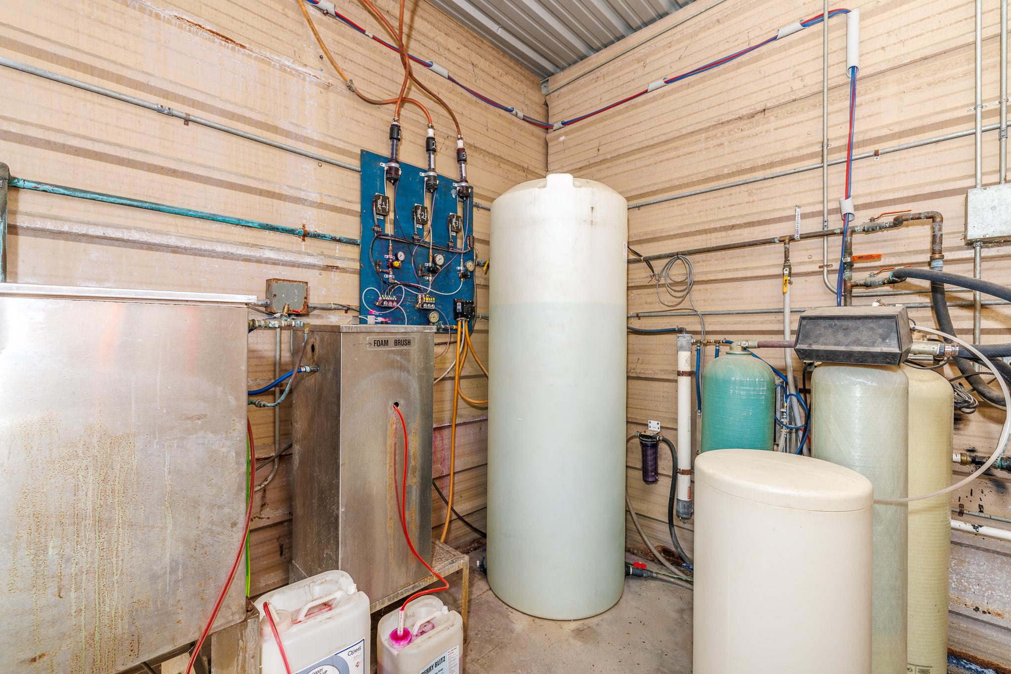 806 N Avenue G, Shiner, TX 77984