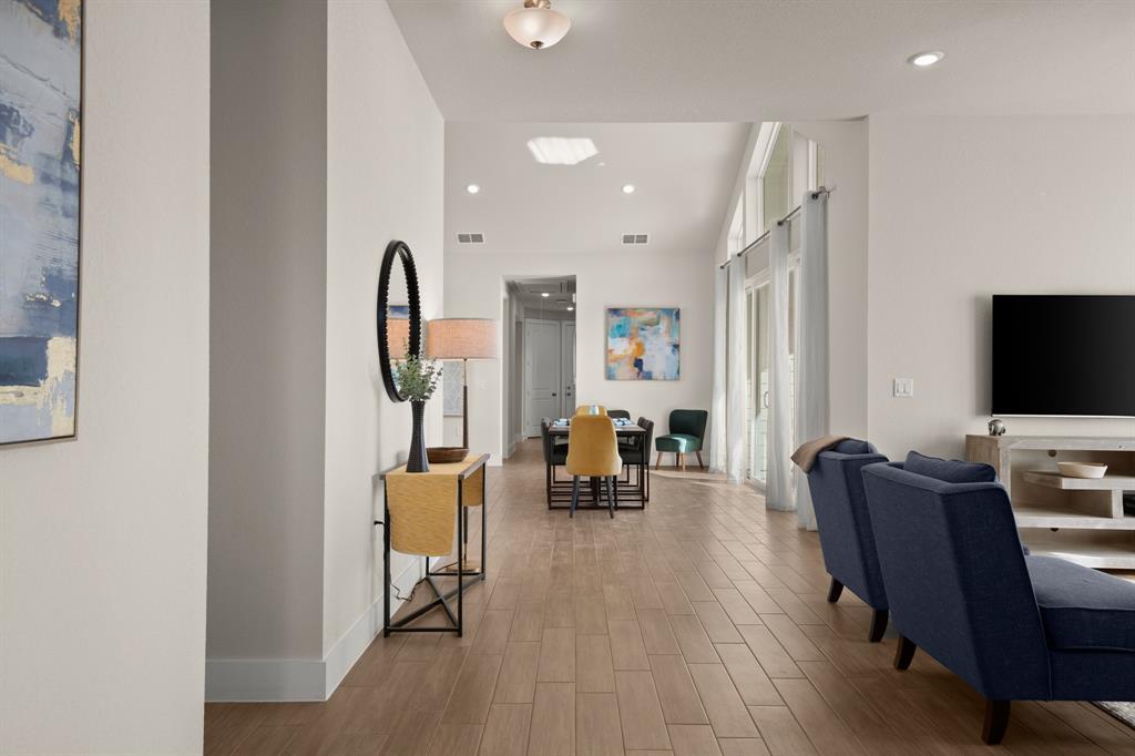 8810 Bestride Bnd, Austin, TX 78744