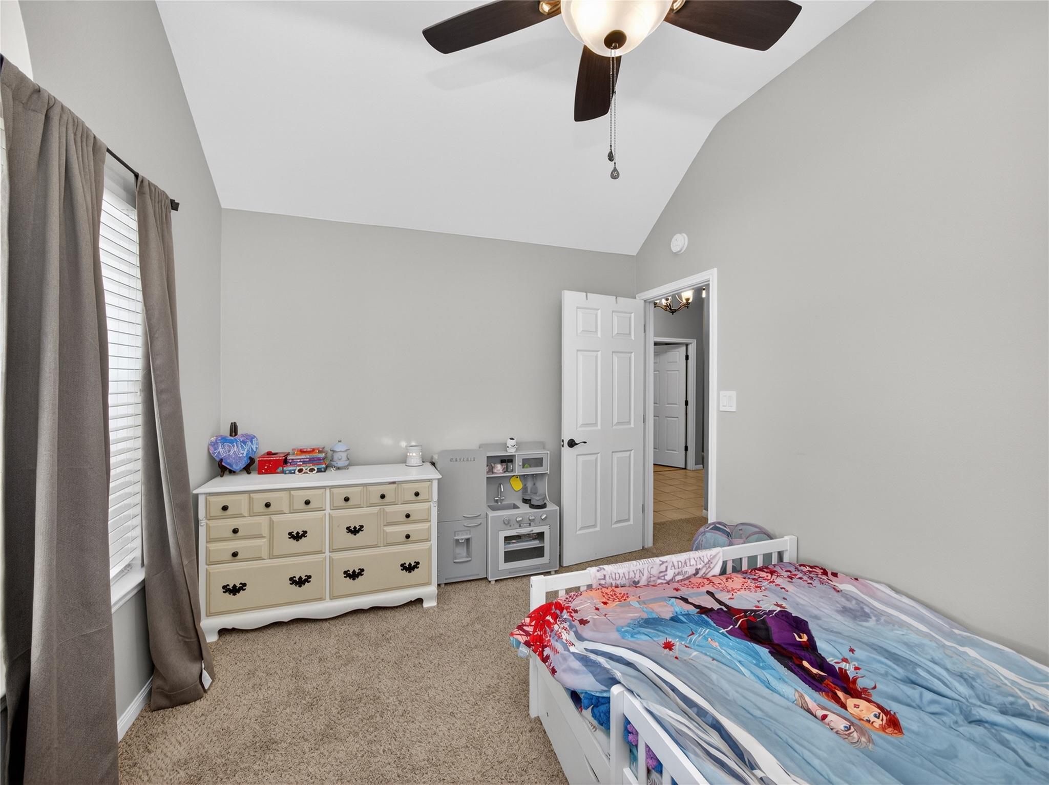 2407 Kingsbury Dr, Temple, TX 76502