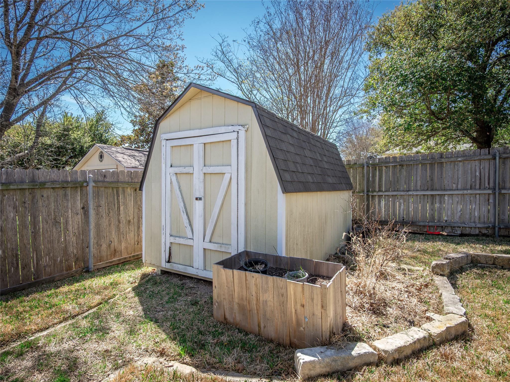 2407 Kingsbury Dr, Temple, TX 76502