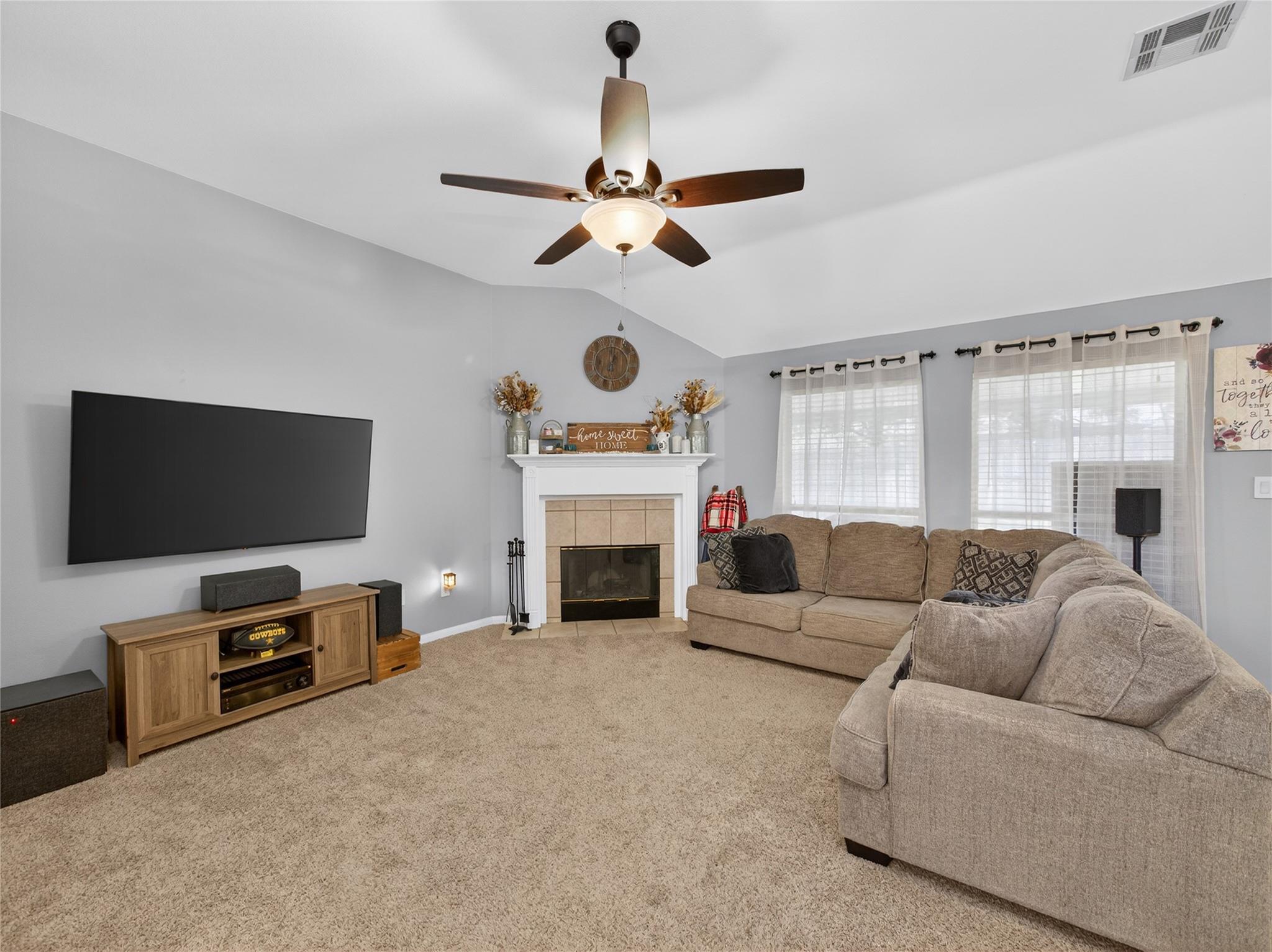 2407 Kingsbury Dr, Temple, TX 76502