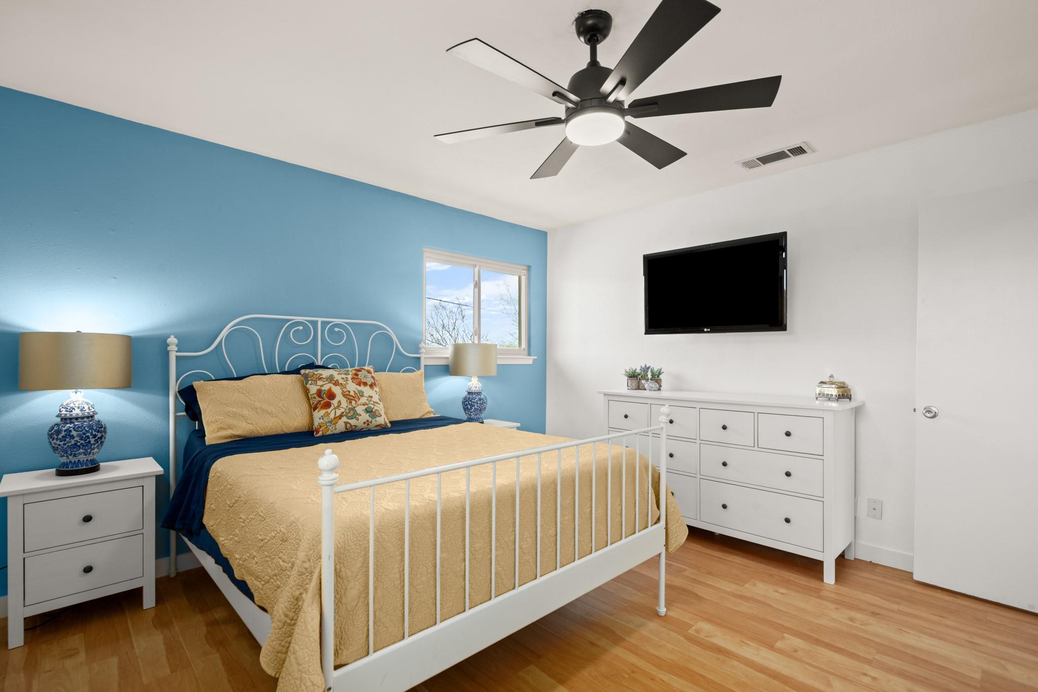 11900 Oakbrook Dr, Austin, TX 78753