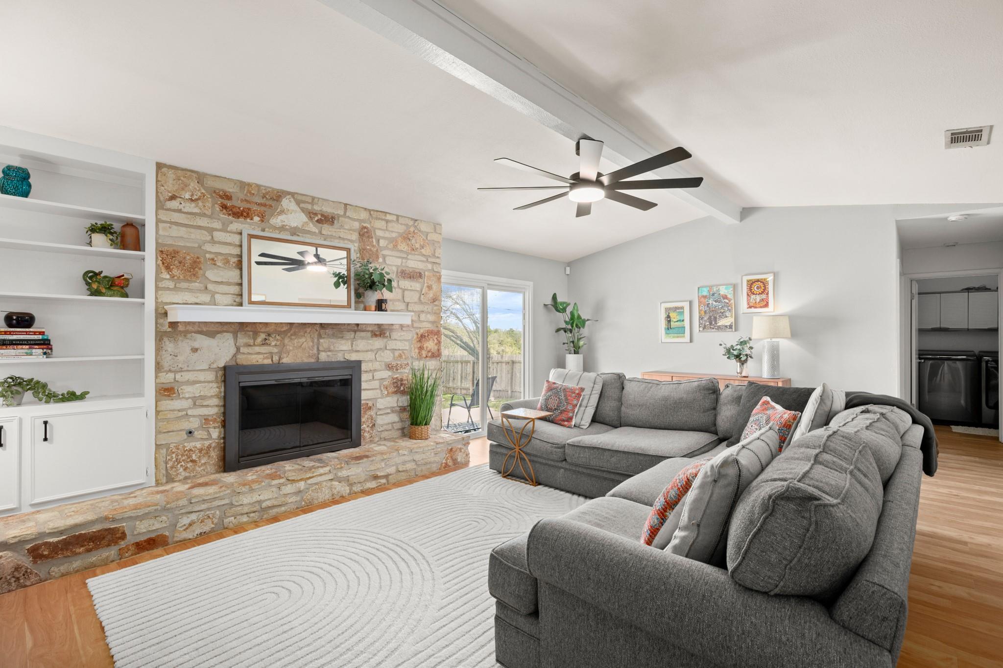 11900 Oakbrook Dr, Austin, TX 78753