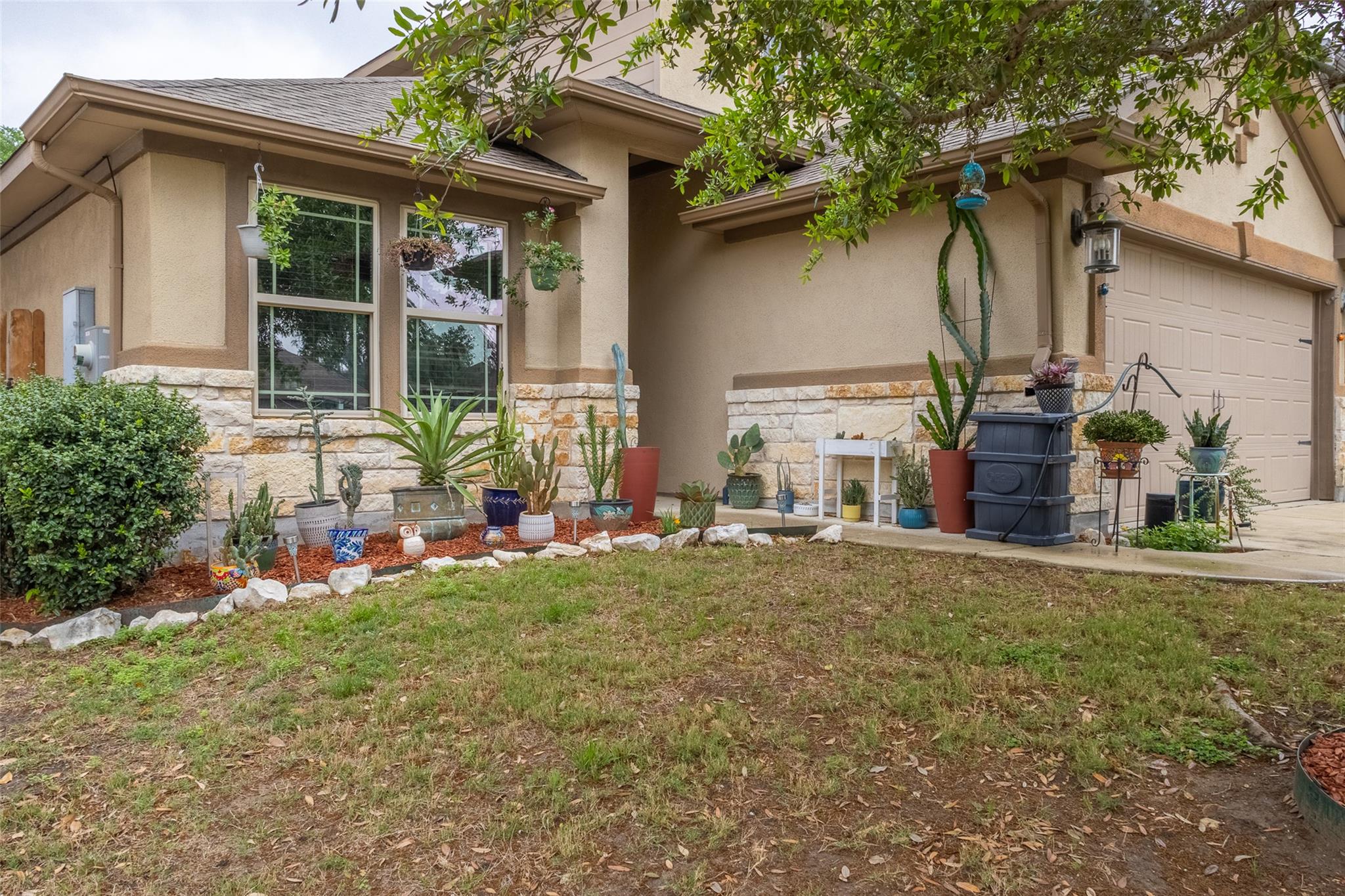 210 Wincliff Dr, Buda, TX 78610