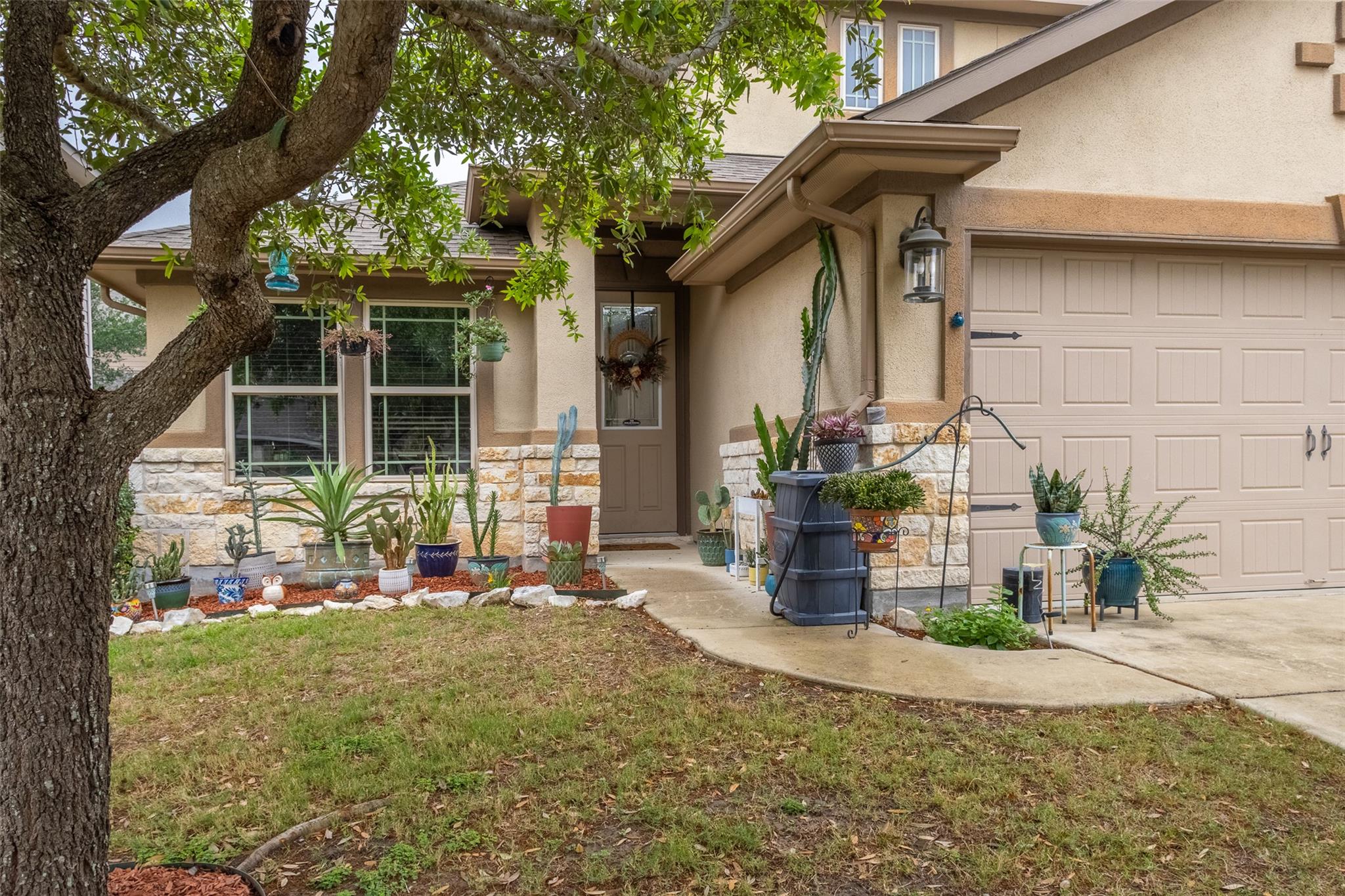 210 Wincliff Dr, Buda, TX 78610