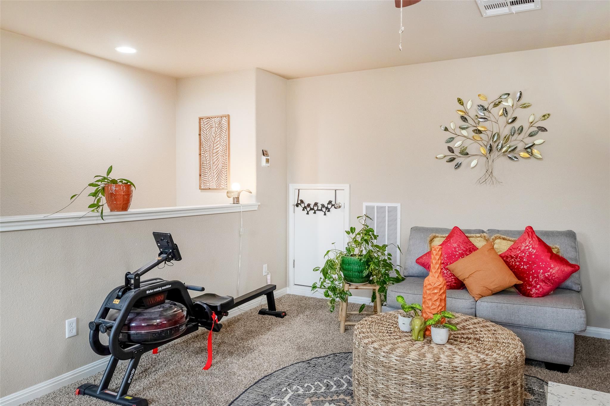 210 Wincliff Dr, Buda, TX 78610