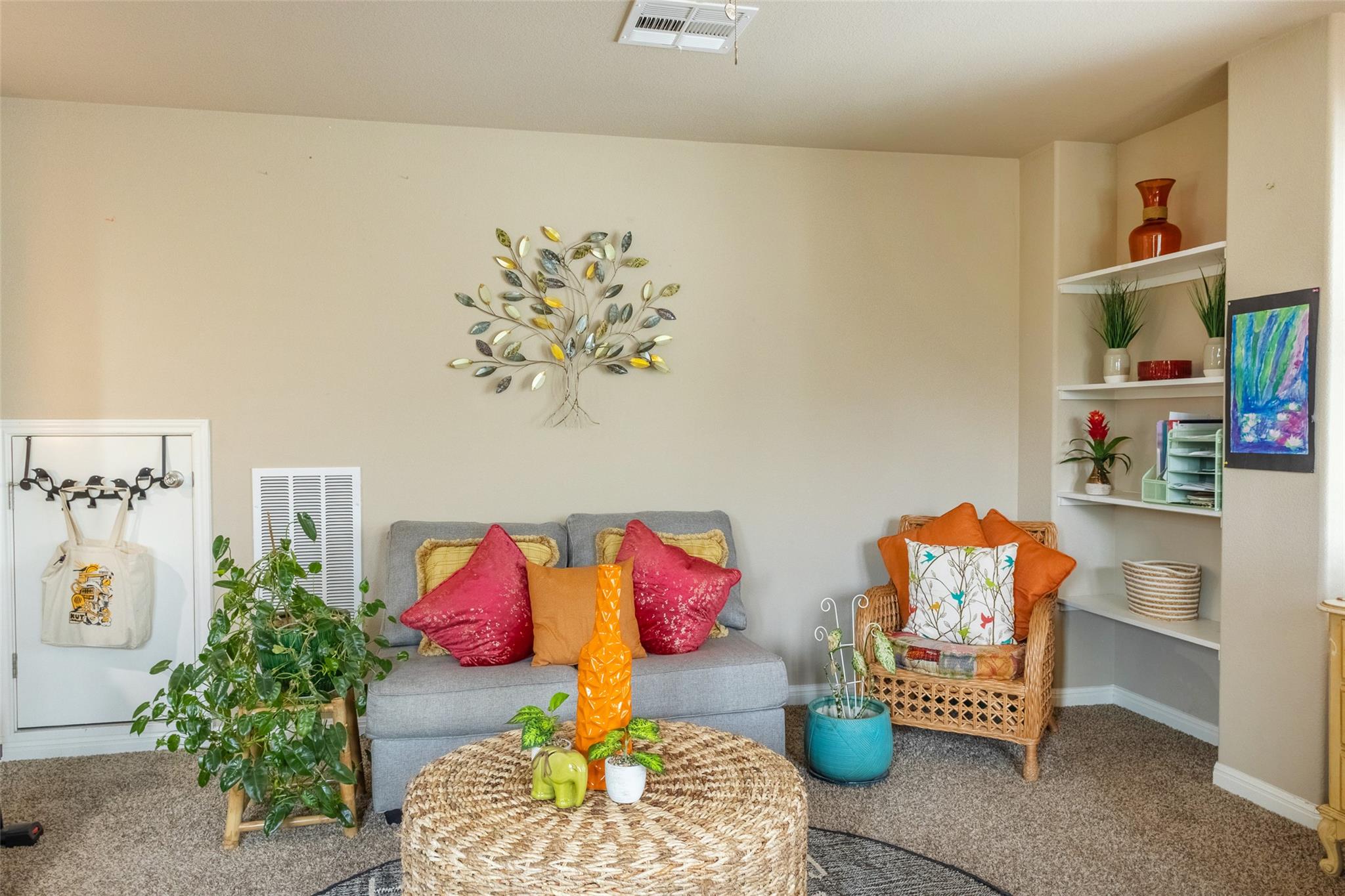 210 Wincliff Dr, Buda, TX 78610