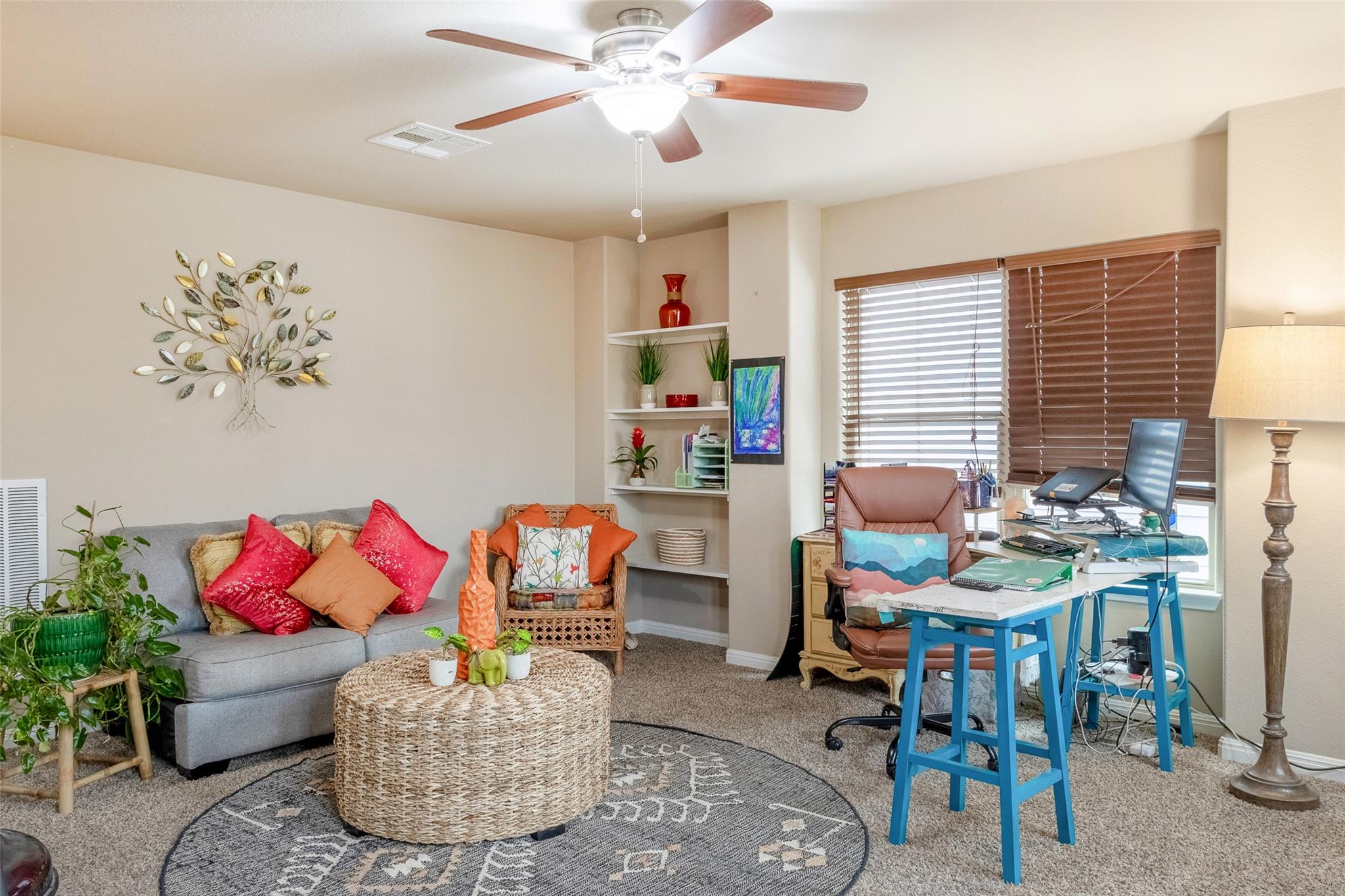 210 Wincliff Dr, Buda, TX 78610