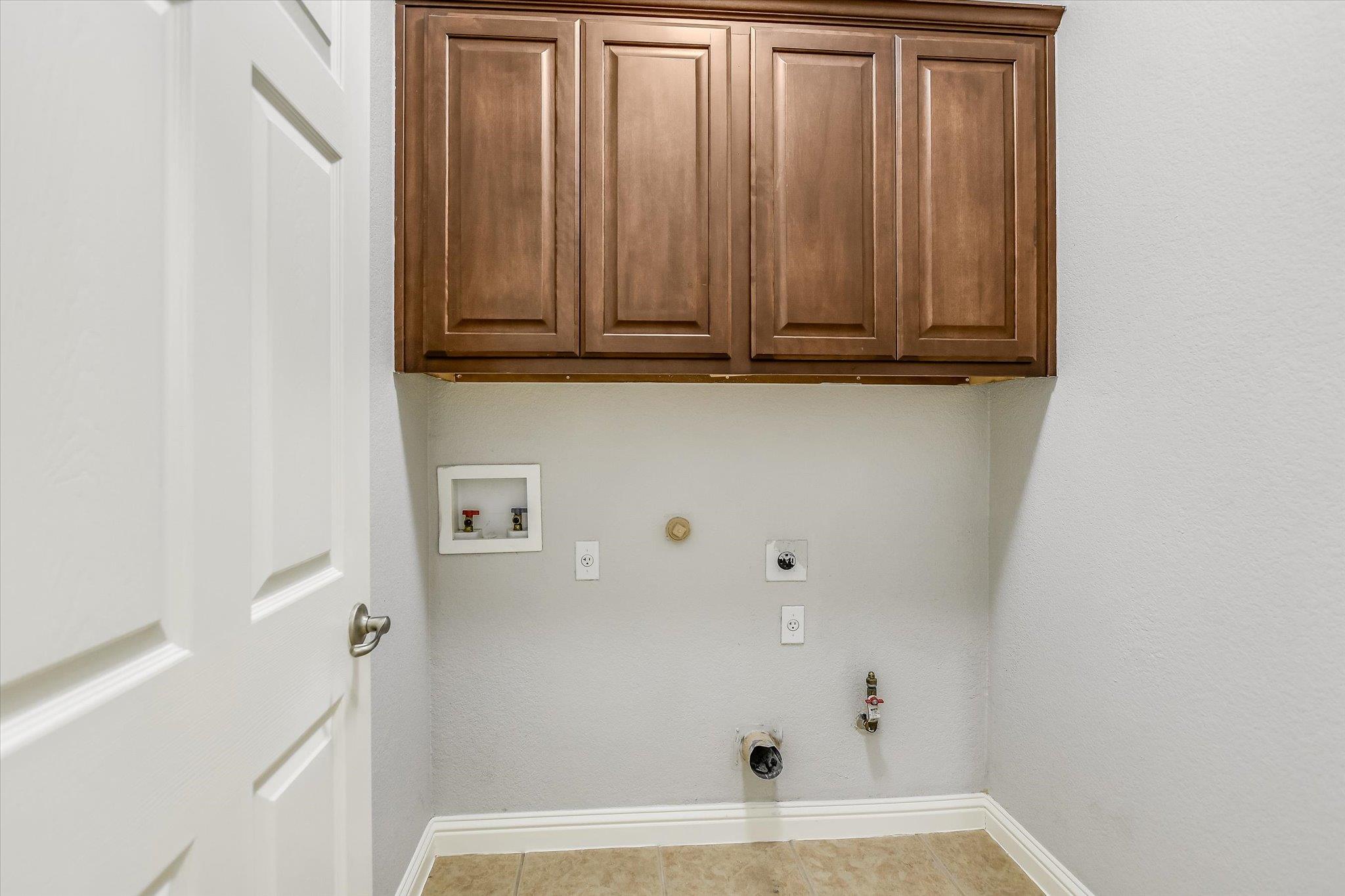 2714 Checker Dr, Cedar Park, TX 78613