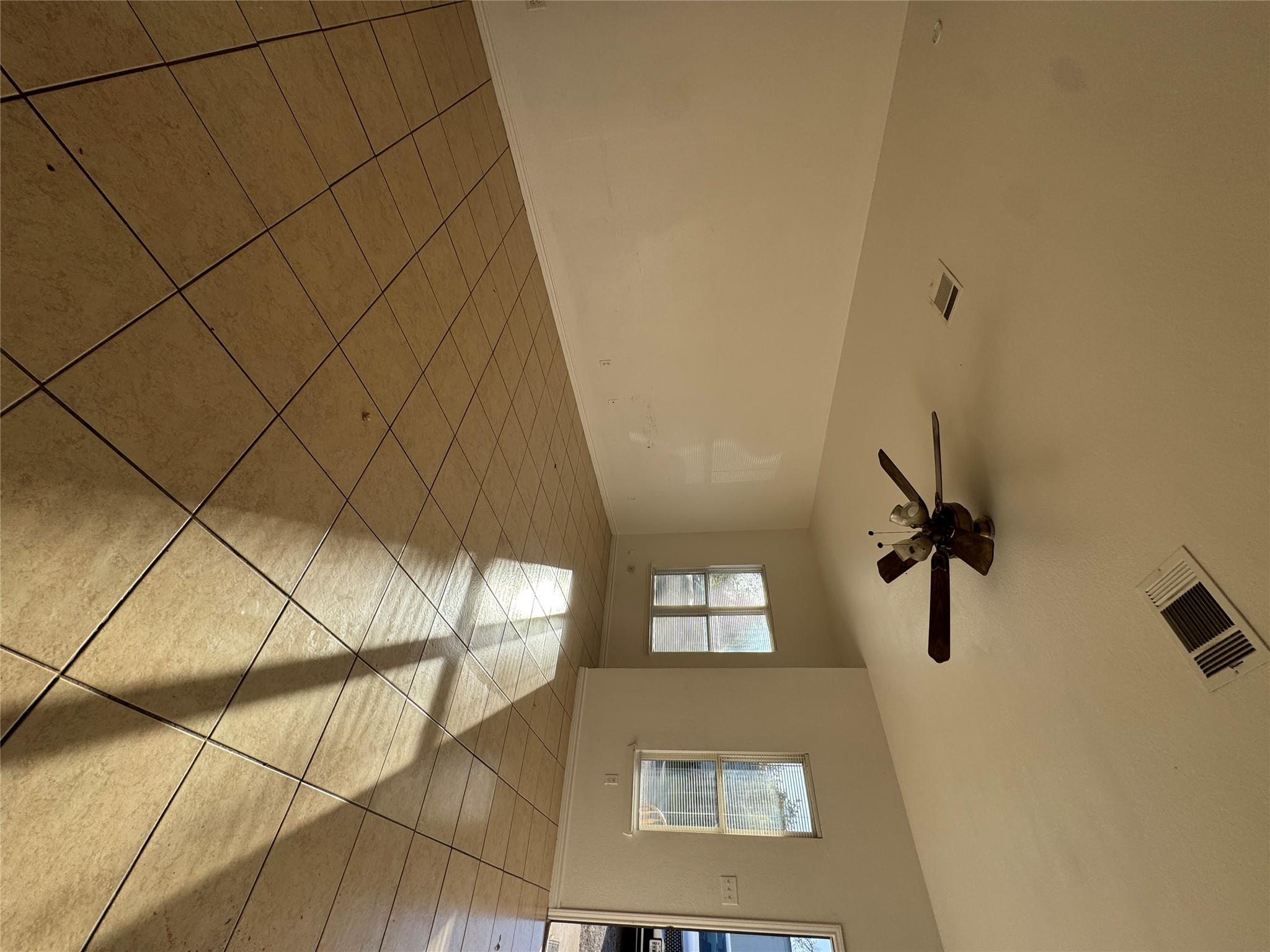 609 M L K Dr # A, Elgin, TX 78621