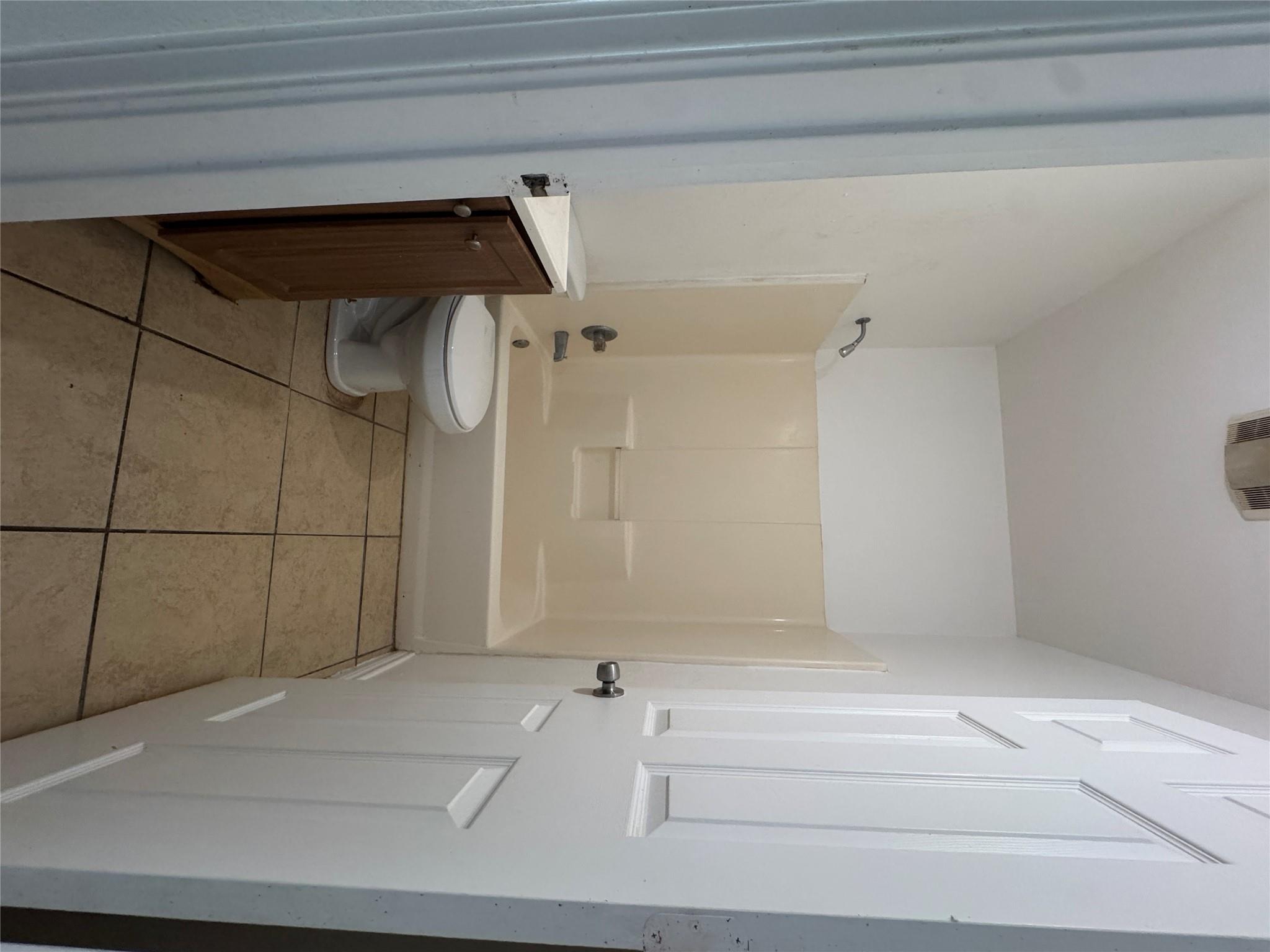 609 M L K Dr # A, Elgin, TX 78621