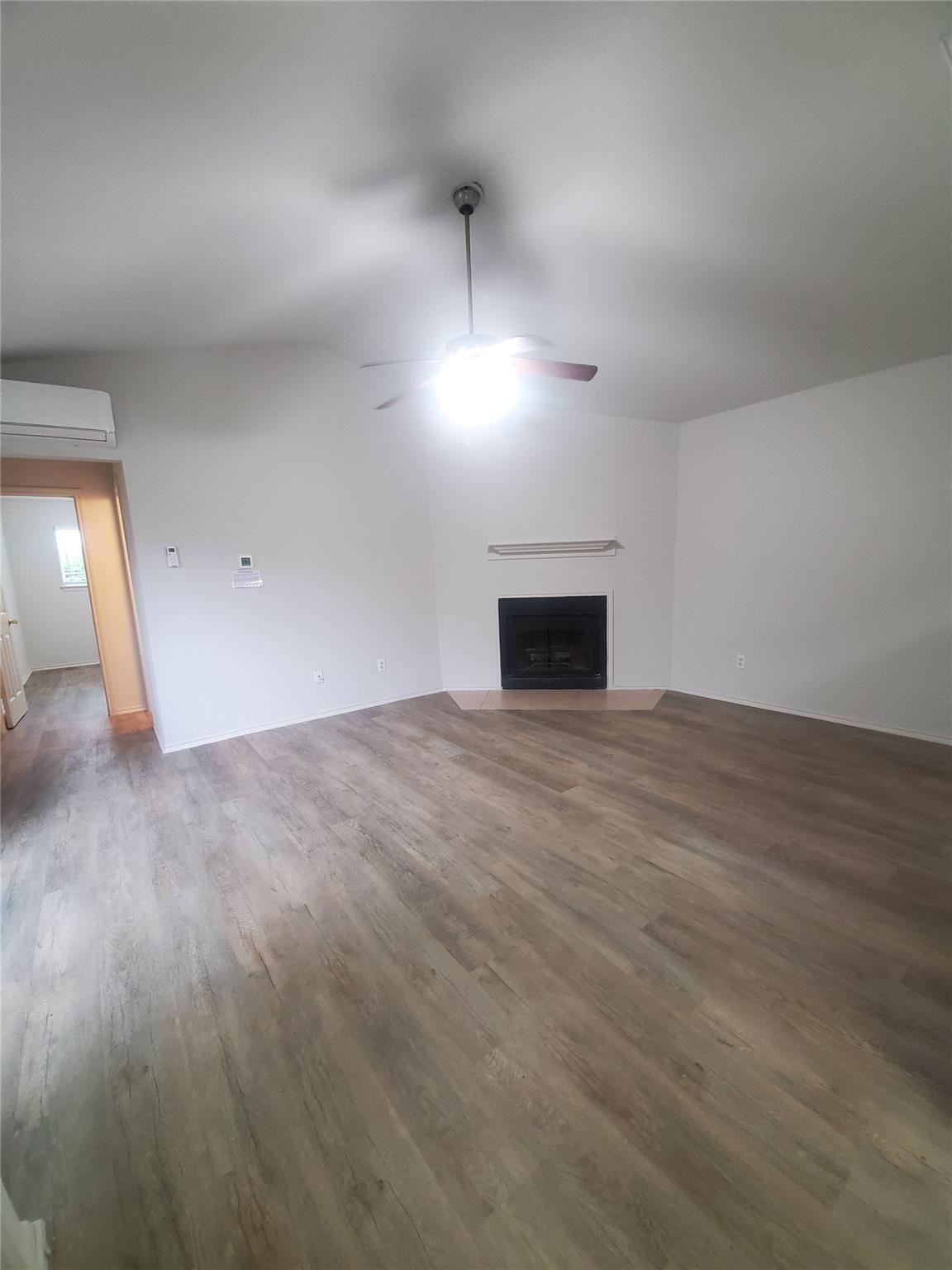 6909 HYLAND Cir # A, Austin, TX 78744