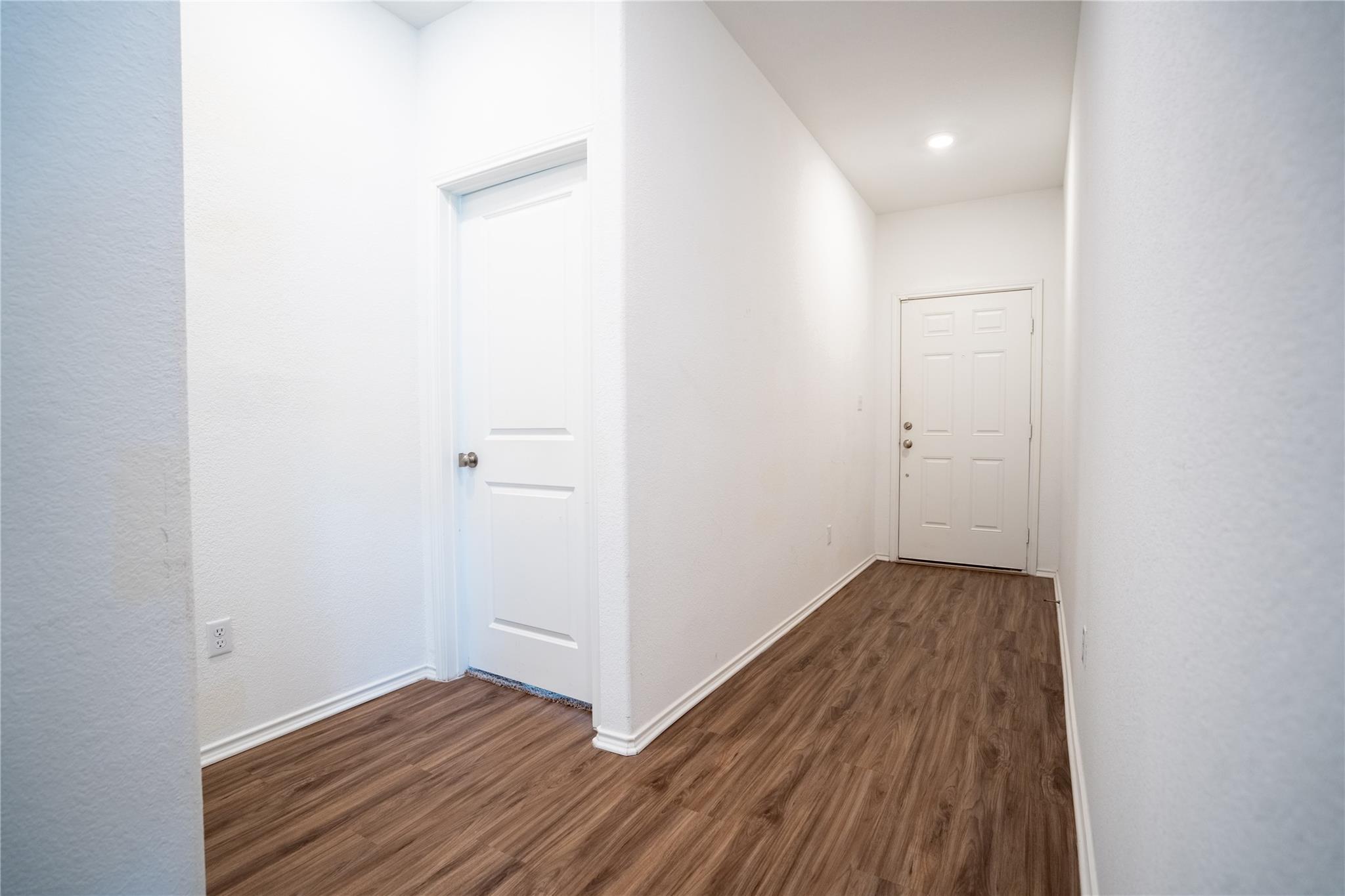 13400 Banquete St, Elgin, TX 78621