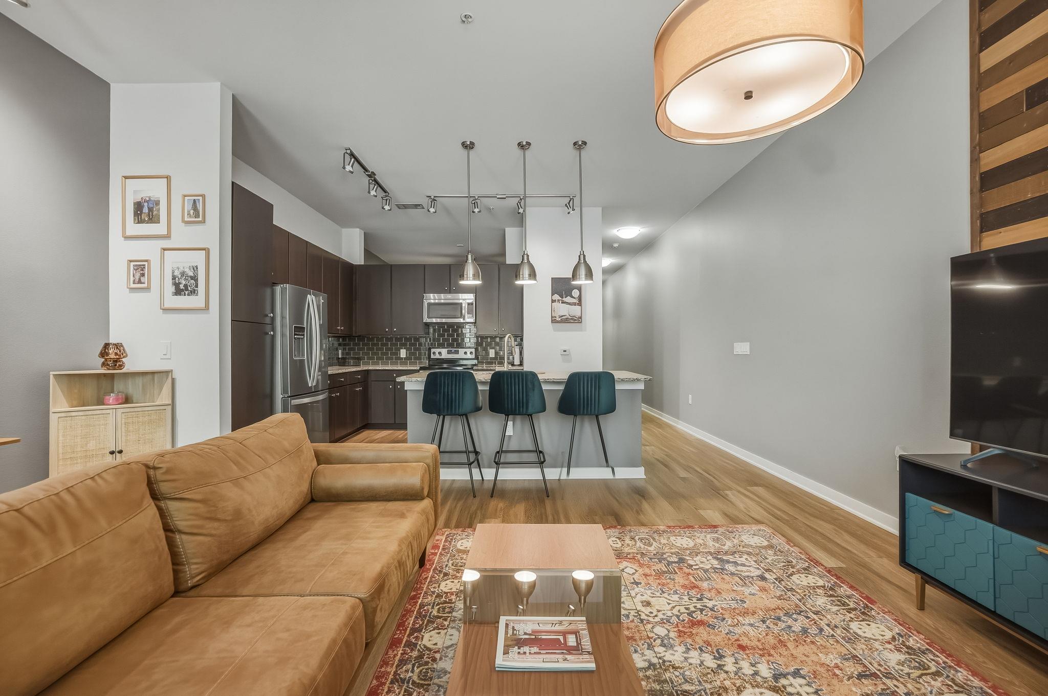 1900 Barton Springs Rd # 2006, Austin, TX 78704