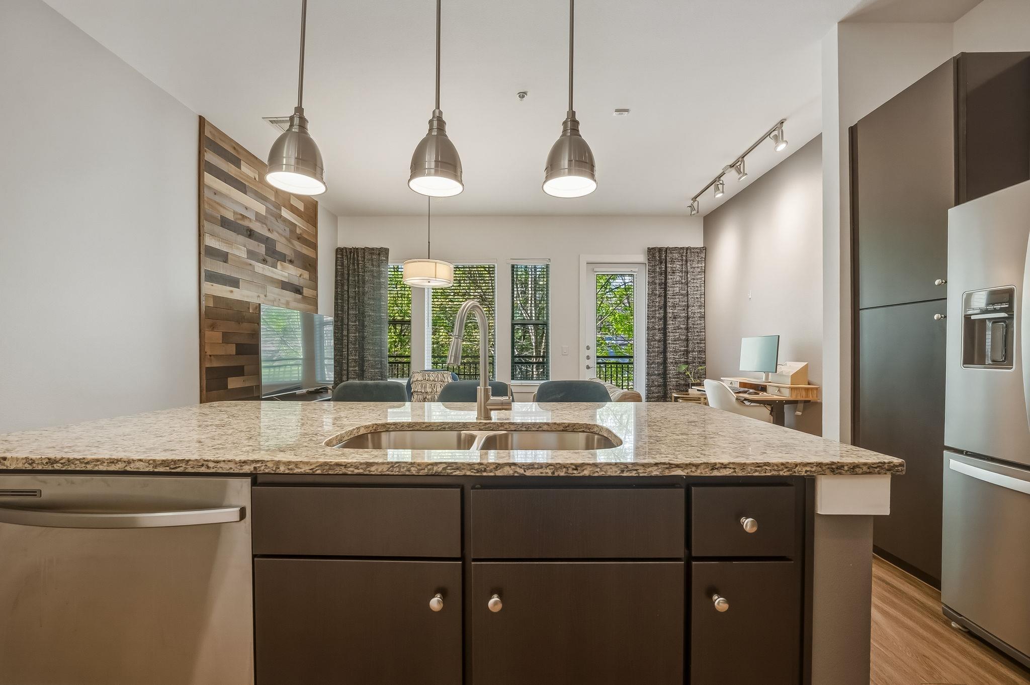 1900 Barton Springs Rd # 2006, Austin, TX 78704