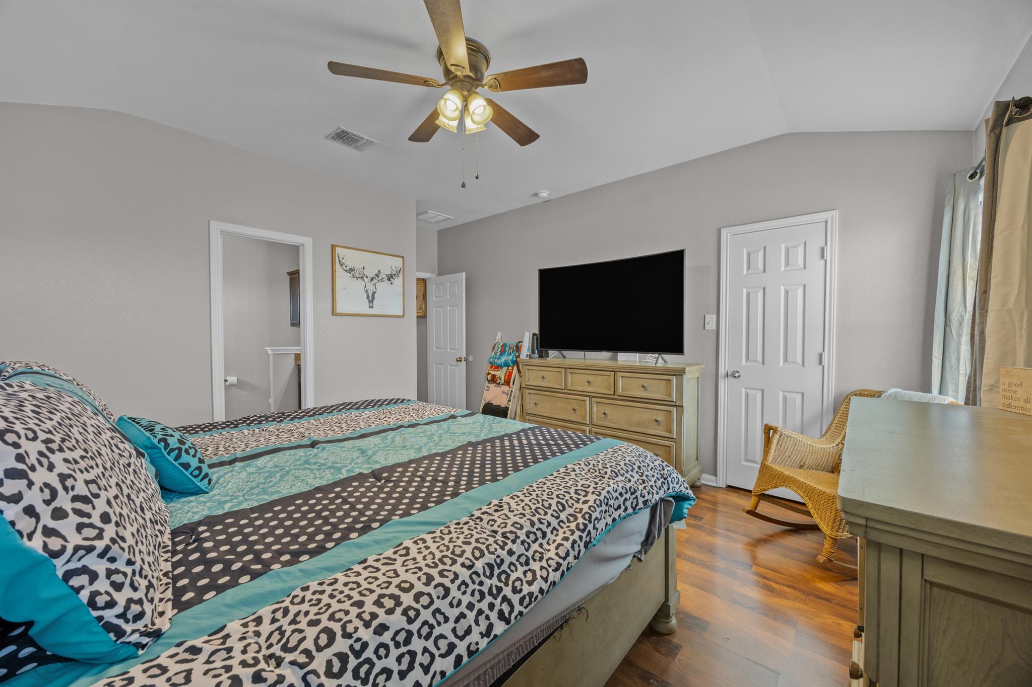 1513 Monte Vista Dr, Lockhart, TX 78644