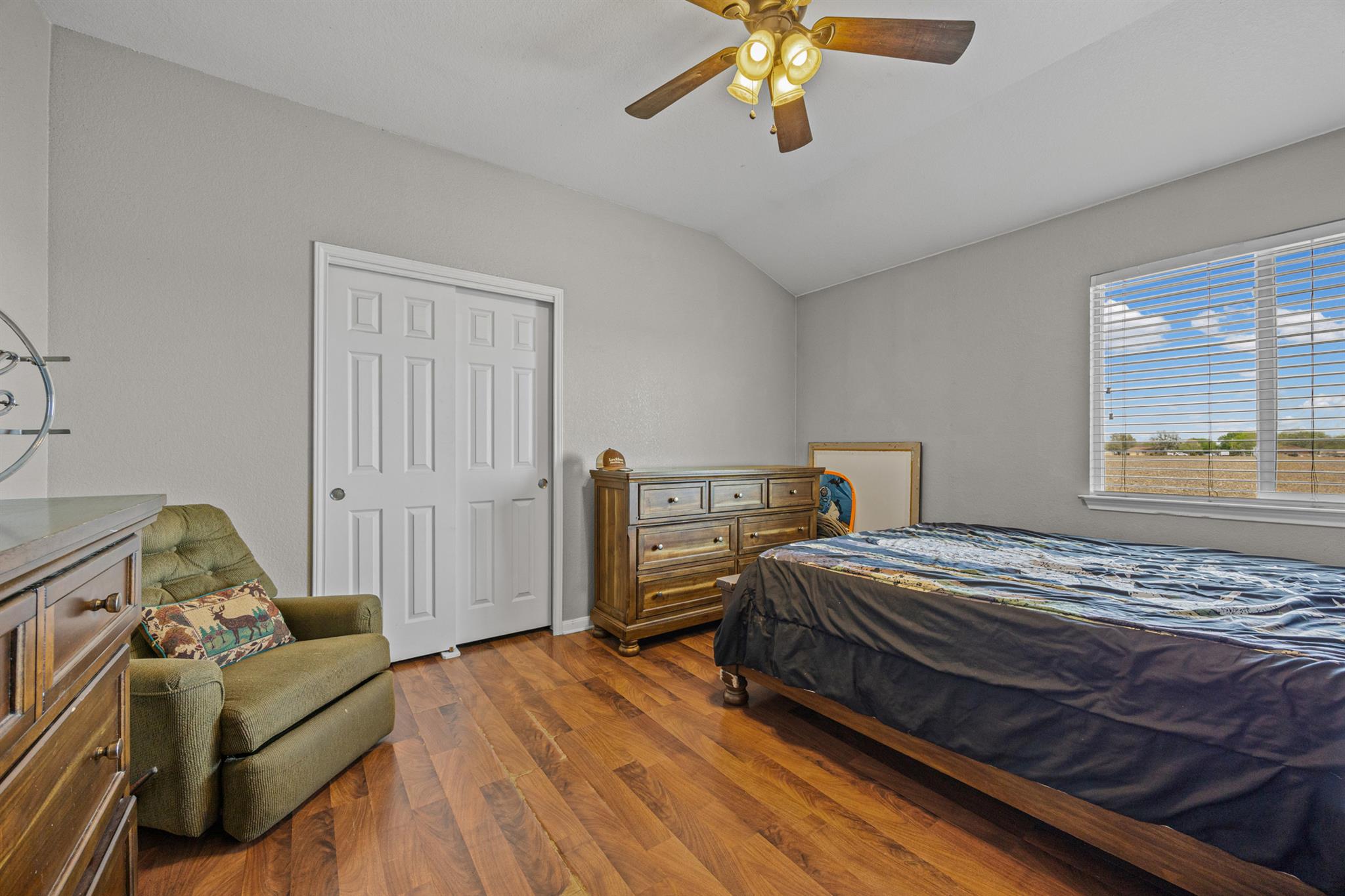 1513 Monte Vista Dr, Lockhart, TX 78644